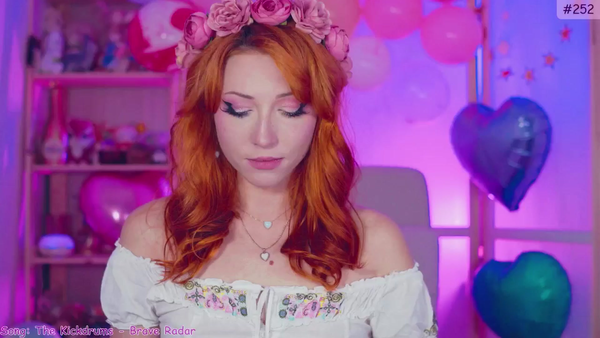 Gallery image thumbnail from alcoBirthday's myfreecams stream on, 10/10/2024, 09:45 image 1 of 20