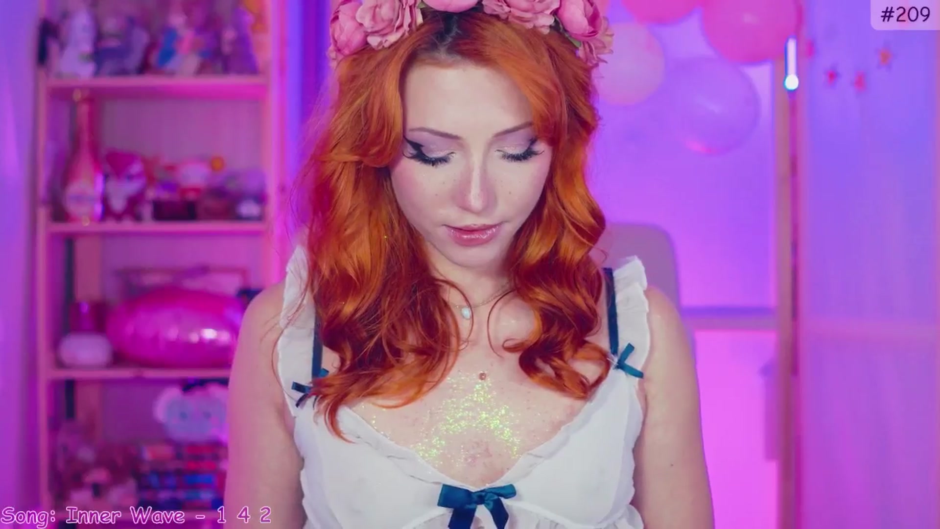 Gallery image thumbnail from alcoBirthday's myfreecams stream on, 10/11/2024, 09:08 image 4 of 20
