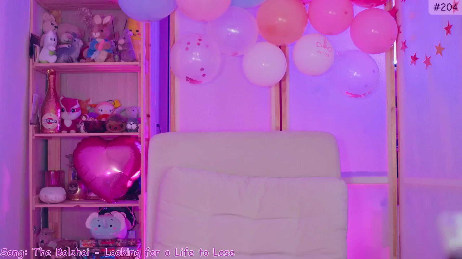 Gallery image thumbnail from alcoBirthday's myfreecams stream on, 10/11/2024, 09:08 image 16 of 20