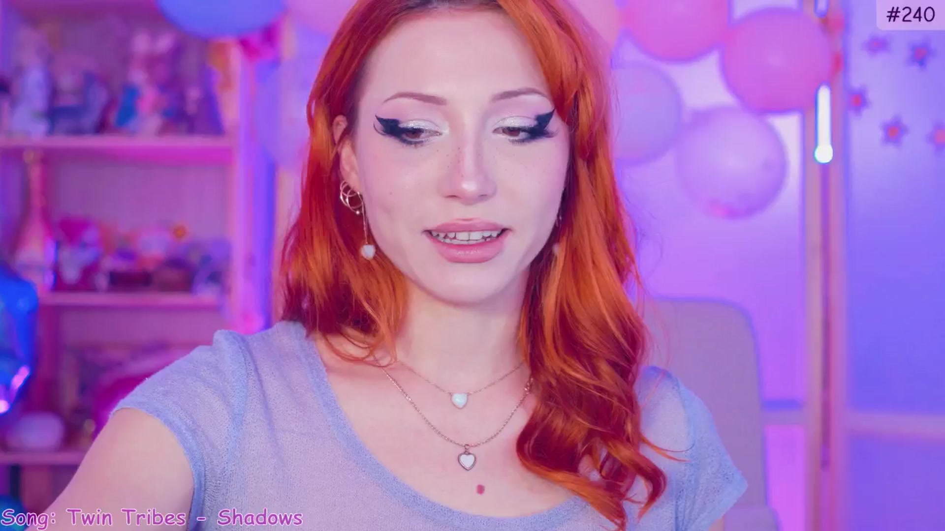 Gallery image thumbnail from alcoBirthday's myfreecams stream on, 10/13/2024, 12:52 image 12 of 20