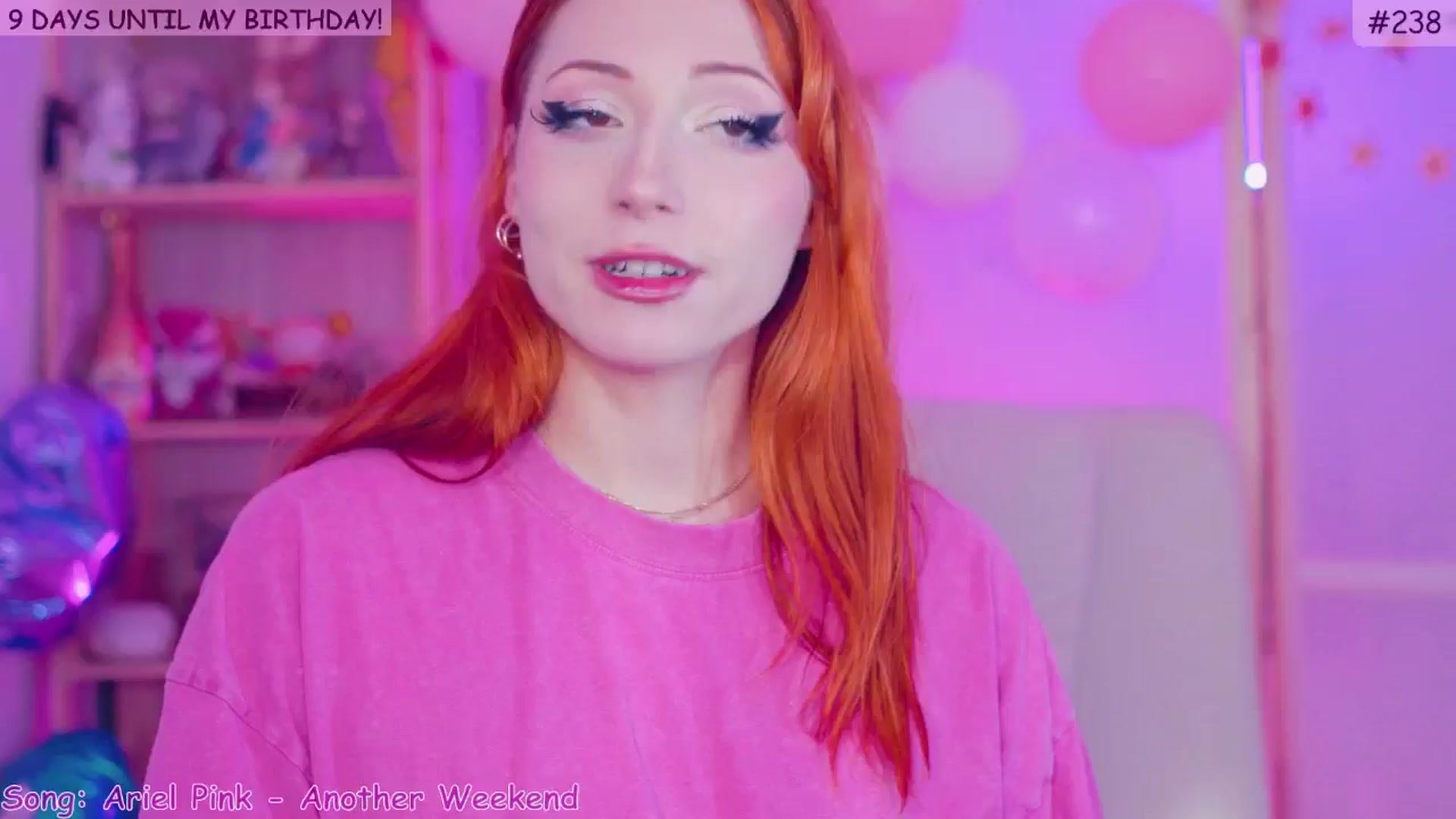 Gallery image thumbnail from alcoBirthday's myfreecams stream on, 10/15/2024, 10:26 image 15 of 20
