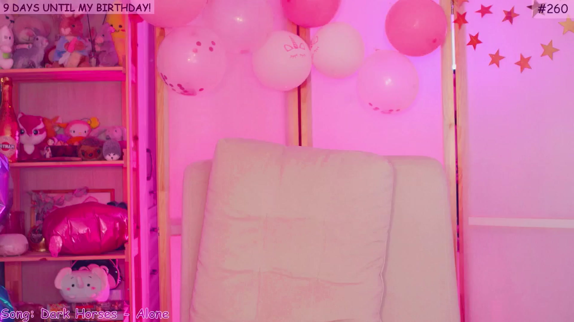 Gallery image thumbnail from alcoBirthday's myfreecams stream on, 10/15/2024, 10:26 image 2 of 20