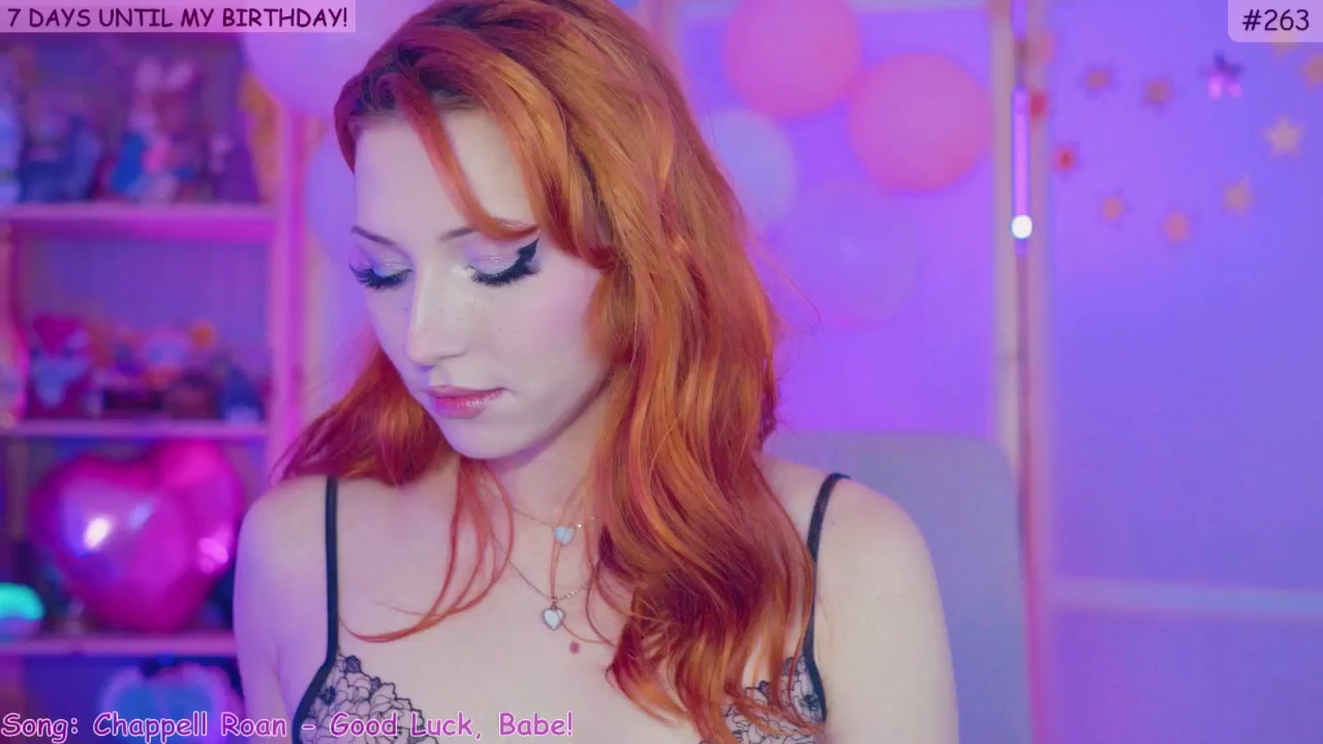 Gallery image thumbnail from alcoBirthday's myfreecams stream on, 10/17/2024, 12:56 image 7 of 20