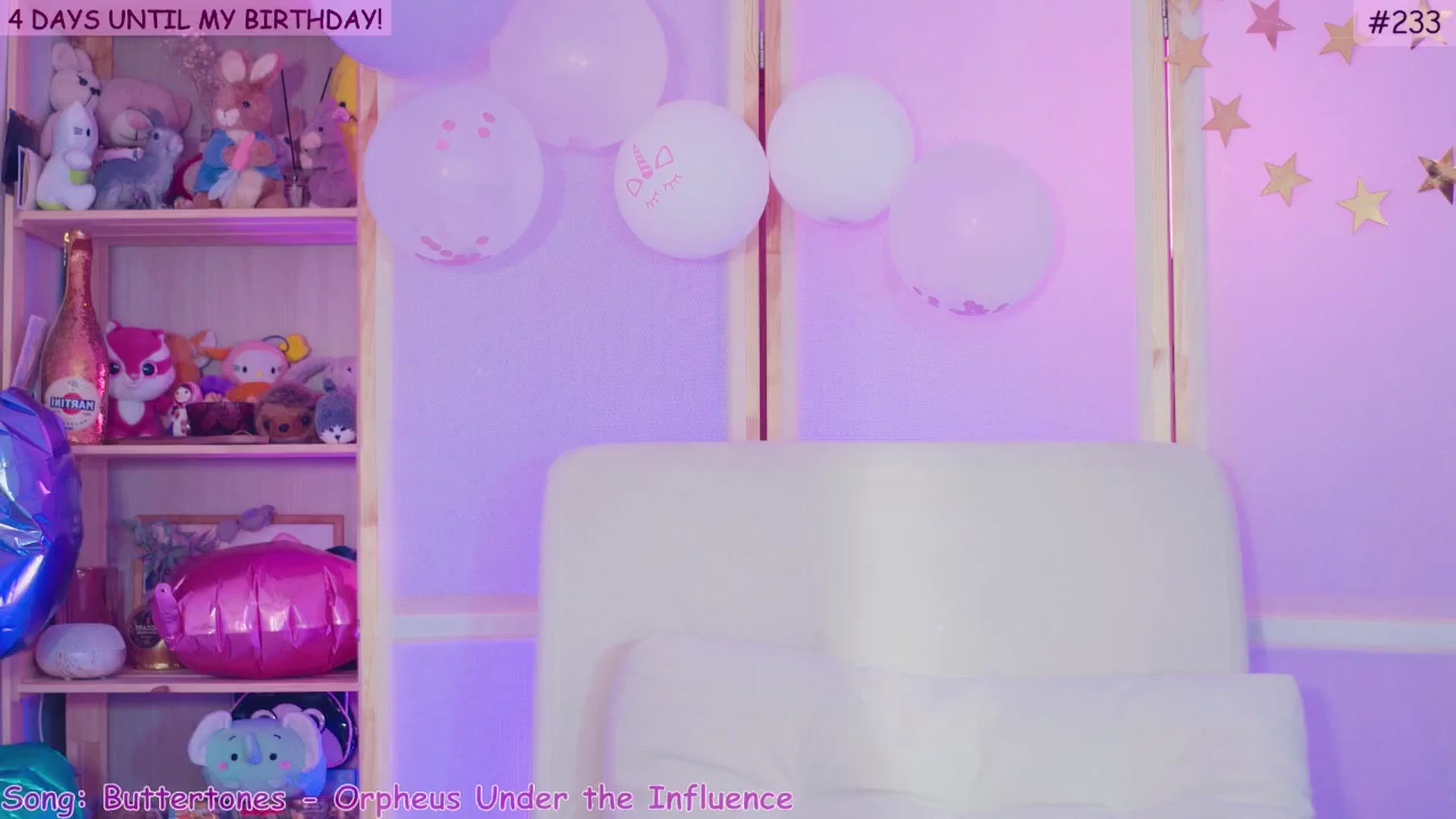 Gallery image thumbnail from alcoBirthday's myfreecams stream on, 10/20/2024, 10:32 image 18 of 20
