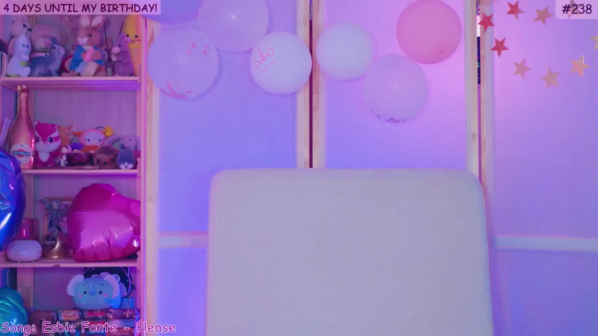 Gallery image thumbnail from alcoBirthday's myfreecams stream on, 10/20/2024, 10:32 image 5 of 20