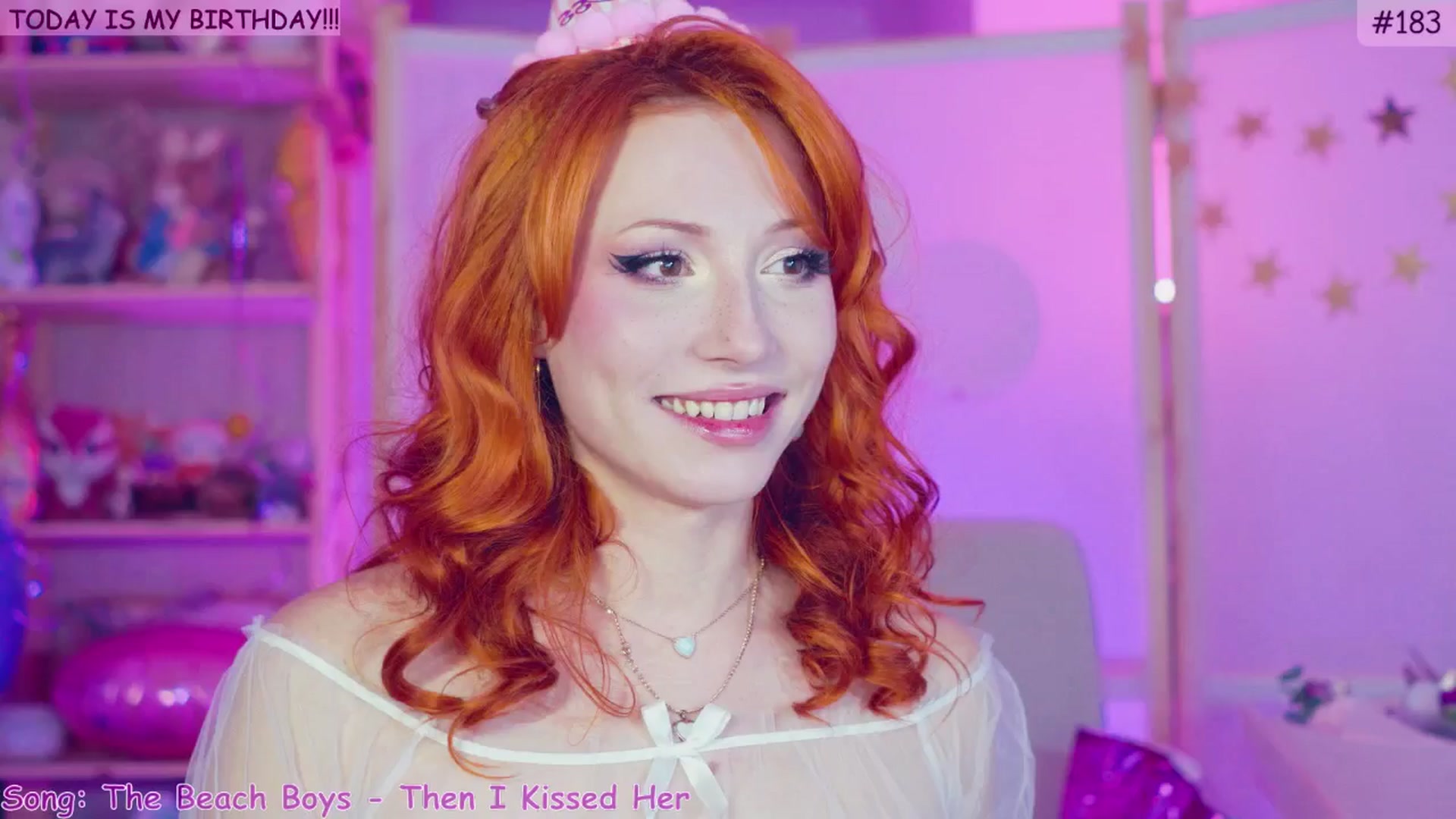 Gallery image thumbnail from alcoBirthday's myfreecams stream on, 10/24/2024, 10:22 image 14 of 20