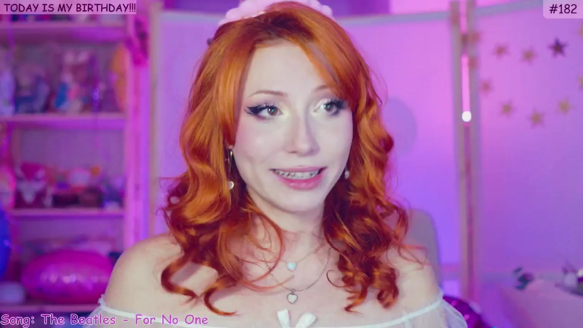 Gallery image thumbnail from alcoBirthday's myfreecams stream on, 10/24/2024, 10:22 image 15 of 20