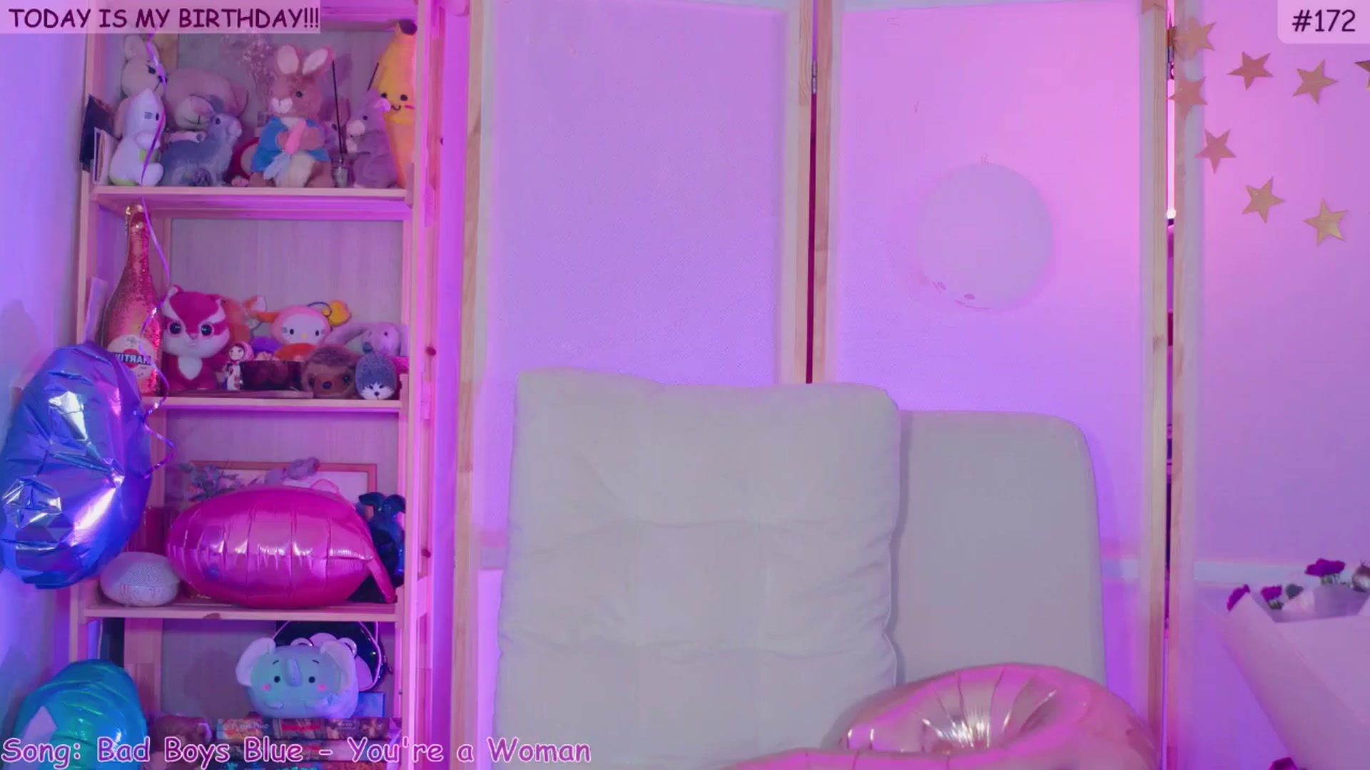 Gallery image thumbnail from alcoBirthday's myfreecams stream on, 10/24/2024, 13:54 image 19 of 20