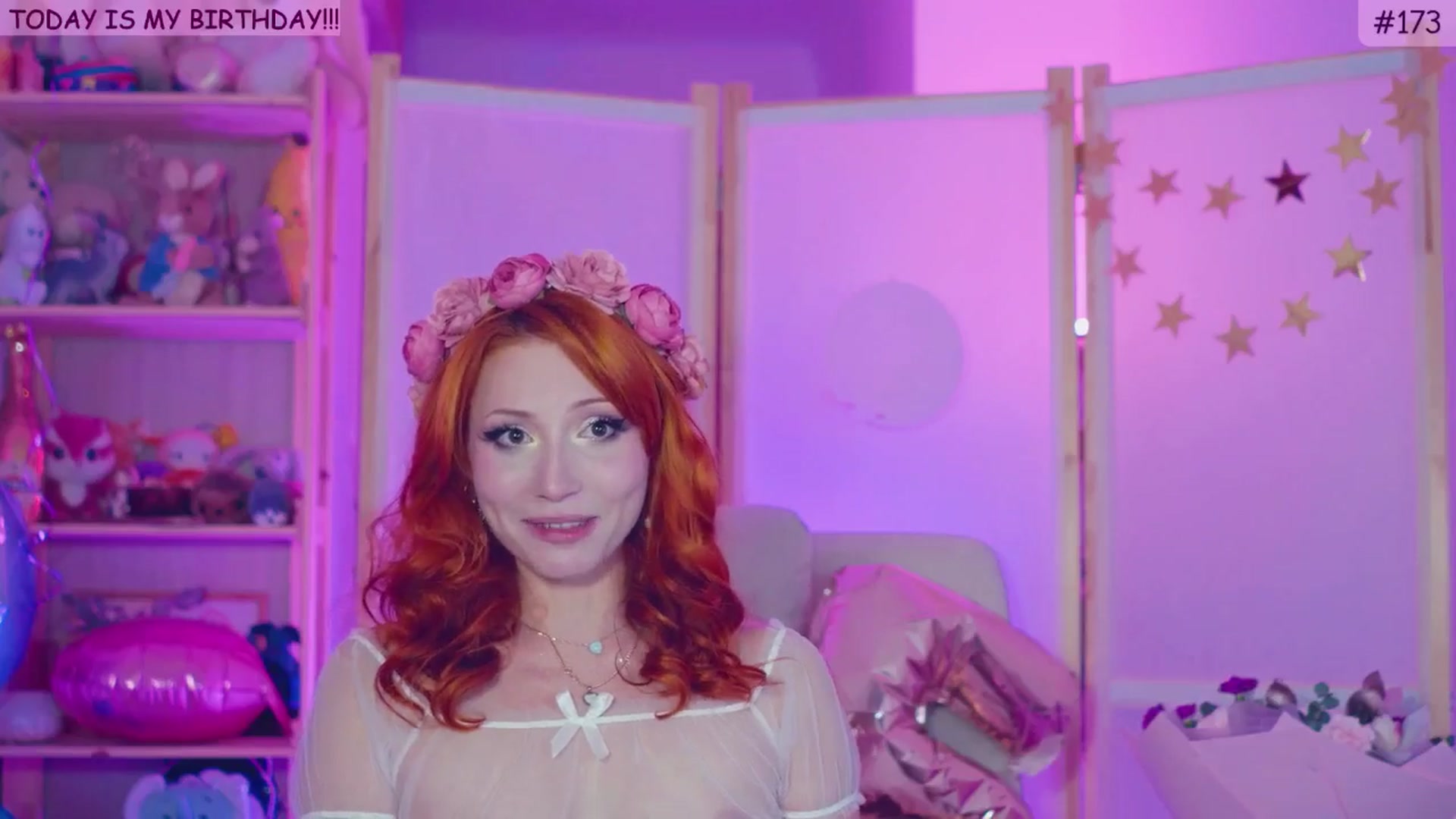 Gallery image thumbnail from alcoBirthday's myfreecams stream on, 10/24/2024, 13:54 image 15 of 20