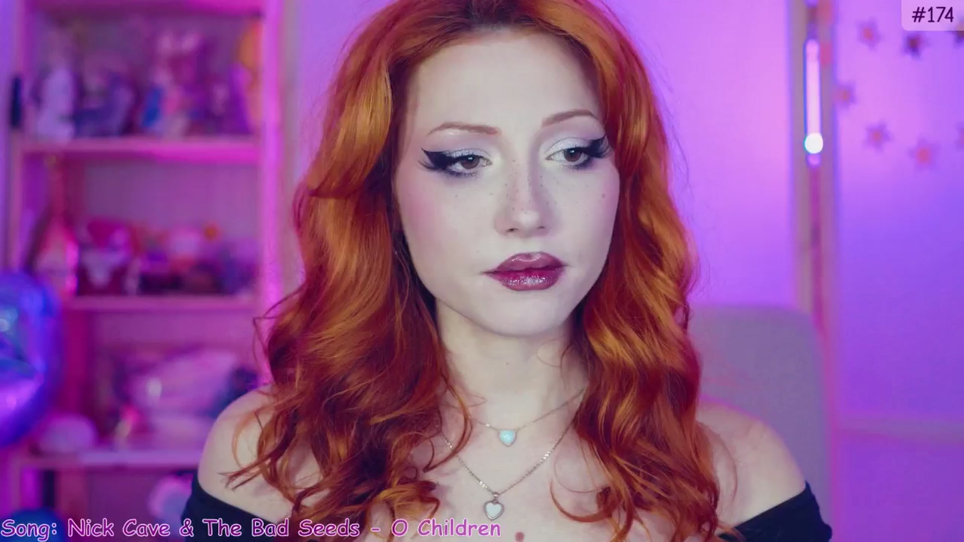 Gallery image thumbnail from alcoBirthday's myfreecams stream on, 10/31/2024, 13:27 image 7 of 20
