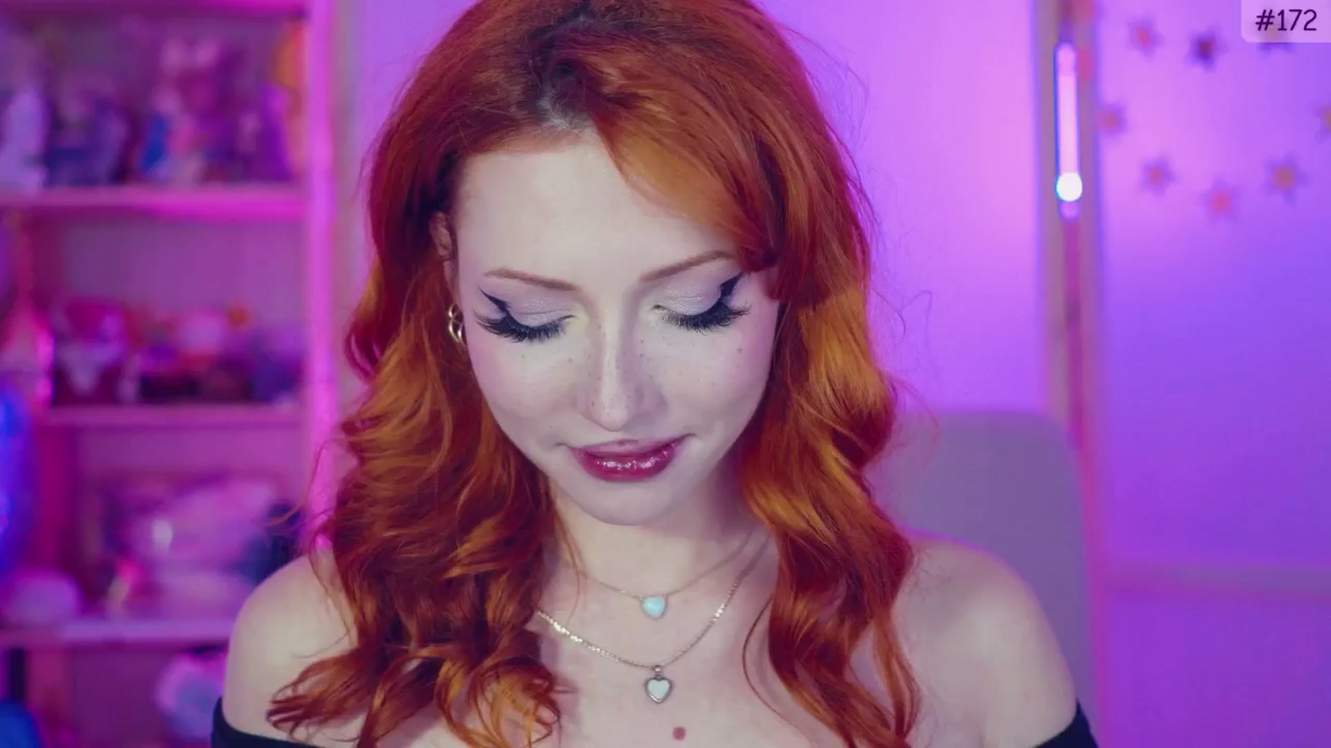 Gallery image thumbnail from alcoBirthday's myfreecams stream on, 10/31/2024, 13:27 image 18 of 20