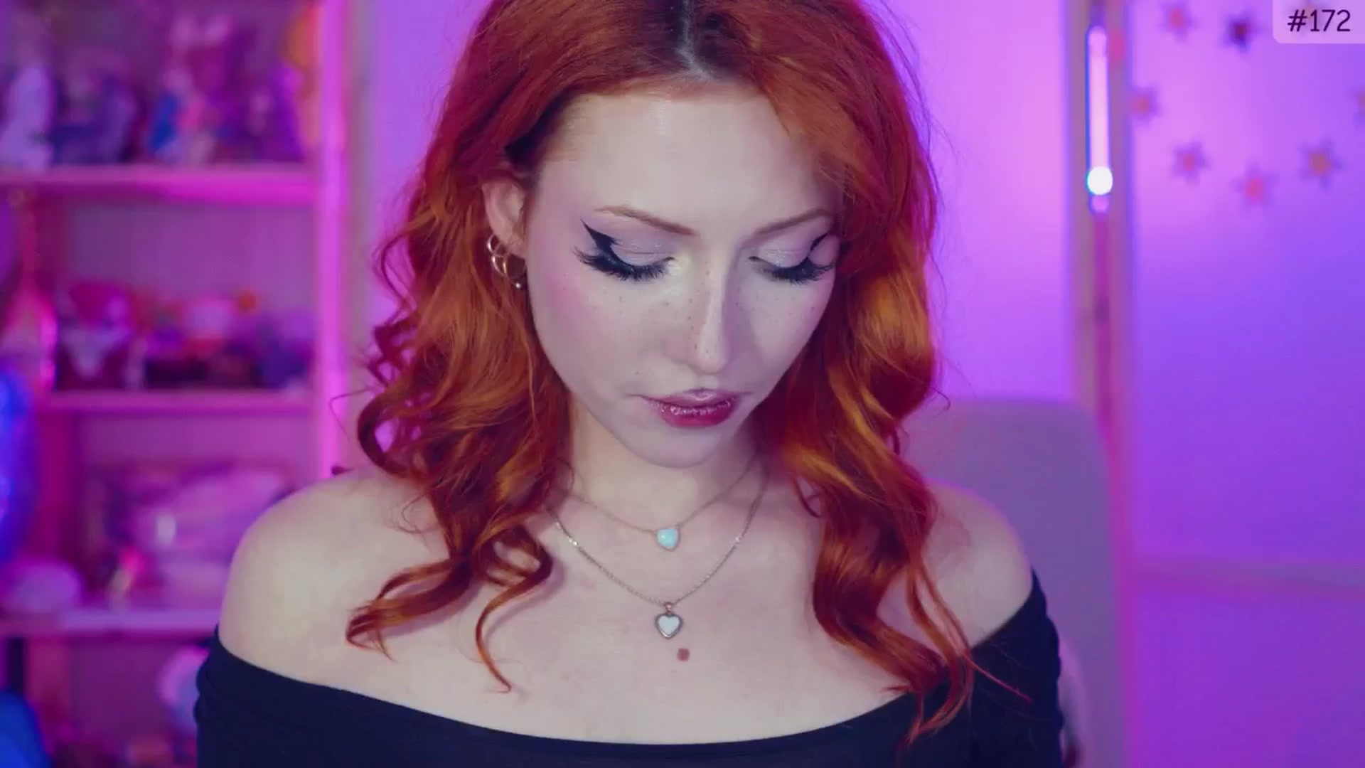 Gallery image thumbnail from alcoBirthday's myfreecams stream on, 10/31/2024, 13:27 image 19 of 20