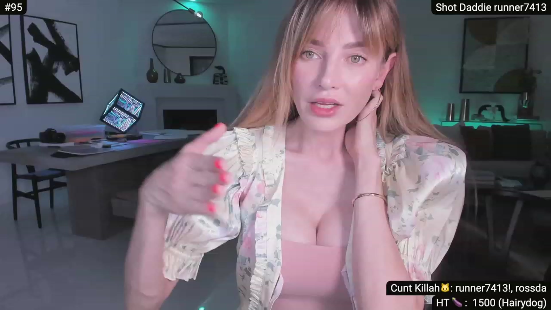 Gallery image thumbnail from aleXisKaren's myfreecams stream on, 08/20/2023, 06:48 image 13 of 20