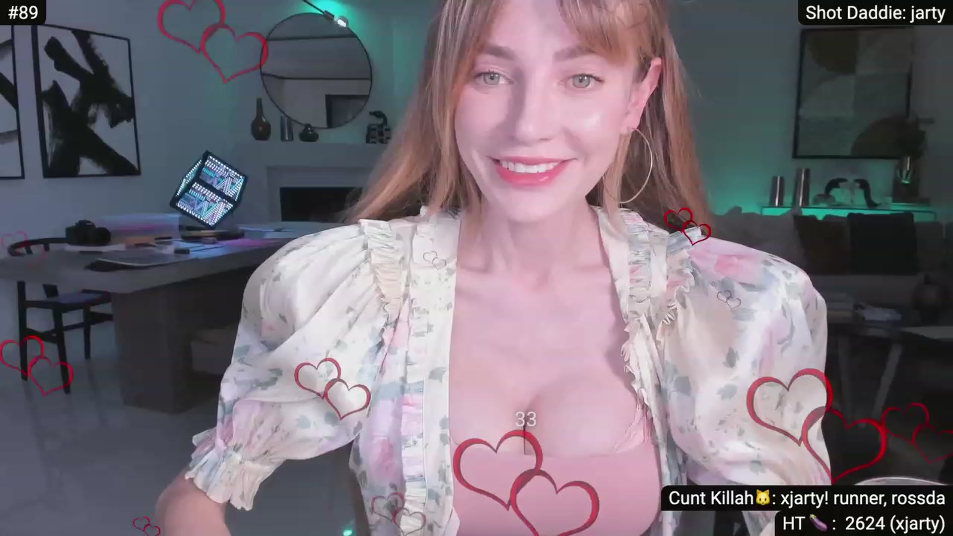 Gallery image thumbnail from aleXisKaren's myfreecams stream on, 08/20/2023, 06:48 image 19 of 20
