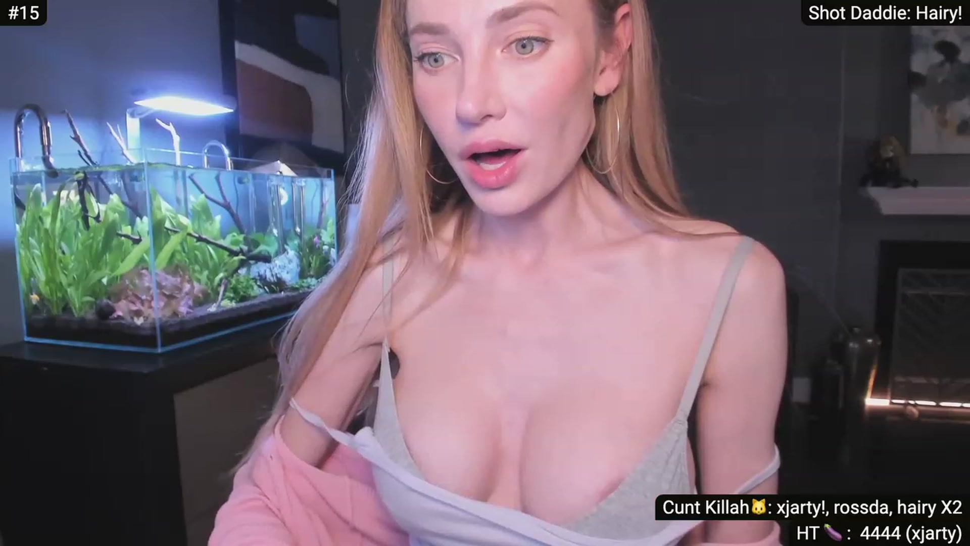 Gallery image thumbnail from aleXisKaren's myfreecams stream on, 09/24/2023, 08:41 image 12 of 20