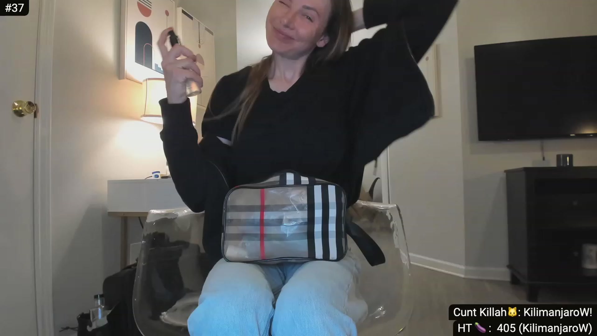Gallery image thumbnail from aleXisTexas_'s myfreecams stream on, 11/29/2023, 05:17 image 8 of 20