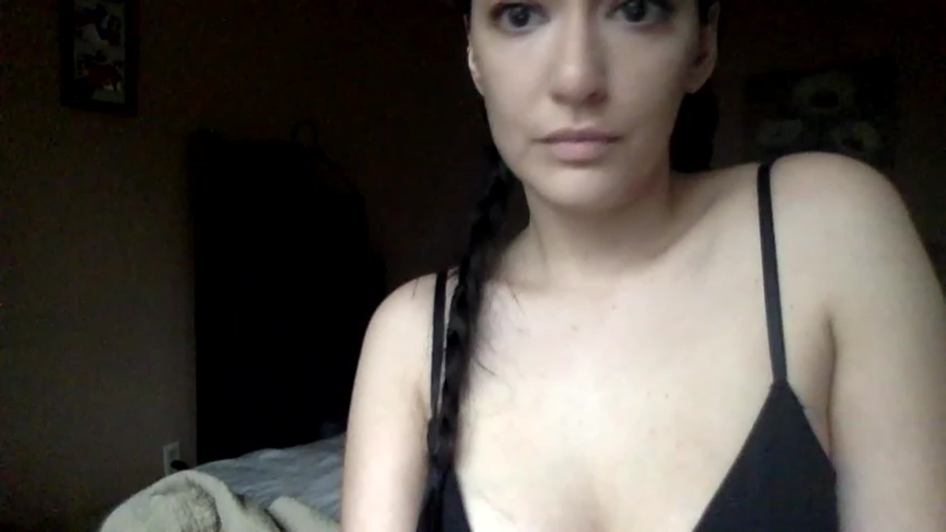 Gallery image thumbnail from alex_andriaox's myfreecams stream on, 12/03/2022, 20:37 image 16 of 20