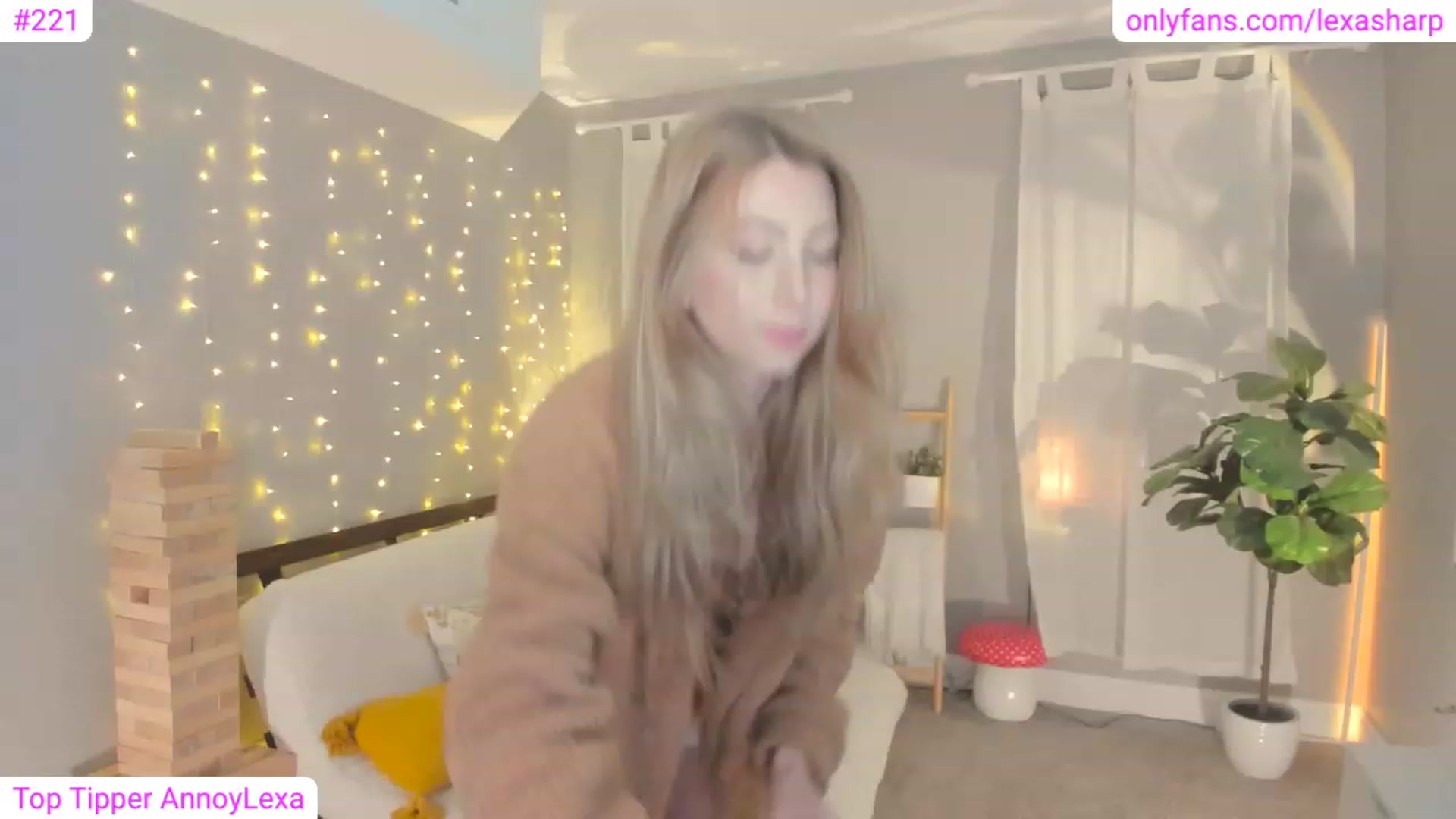 Gallery image thumbnail from alexasharp's myfreecams stream on, 12/02/2022, 03:10 image 4 of 20