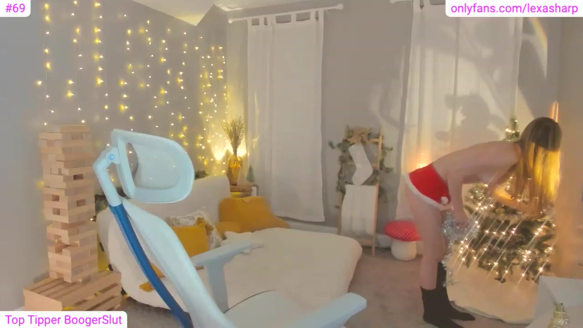 Gallery image thumbnail from alexasharp's myfreecams stream on, 12/02/2022, 03:10 image 17 of 20