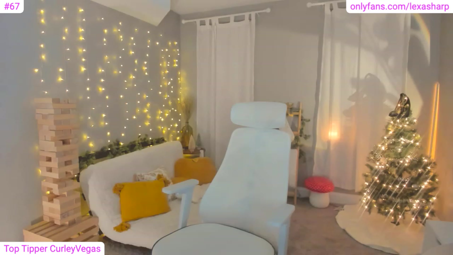 Gallery image thumbnail from alexasharp's myfreecams stream on, 12/03/2022, 06:42 image 1 of 20