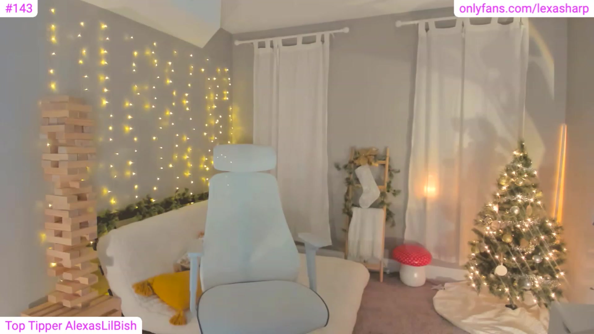 Gallery image thumbnail from alexasharp's myfreecams stream on, 12/10/2022, 02:50 image 4 of 20