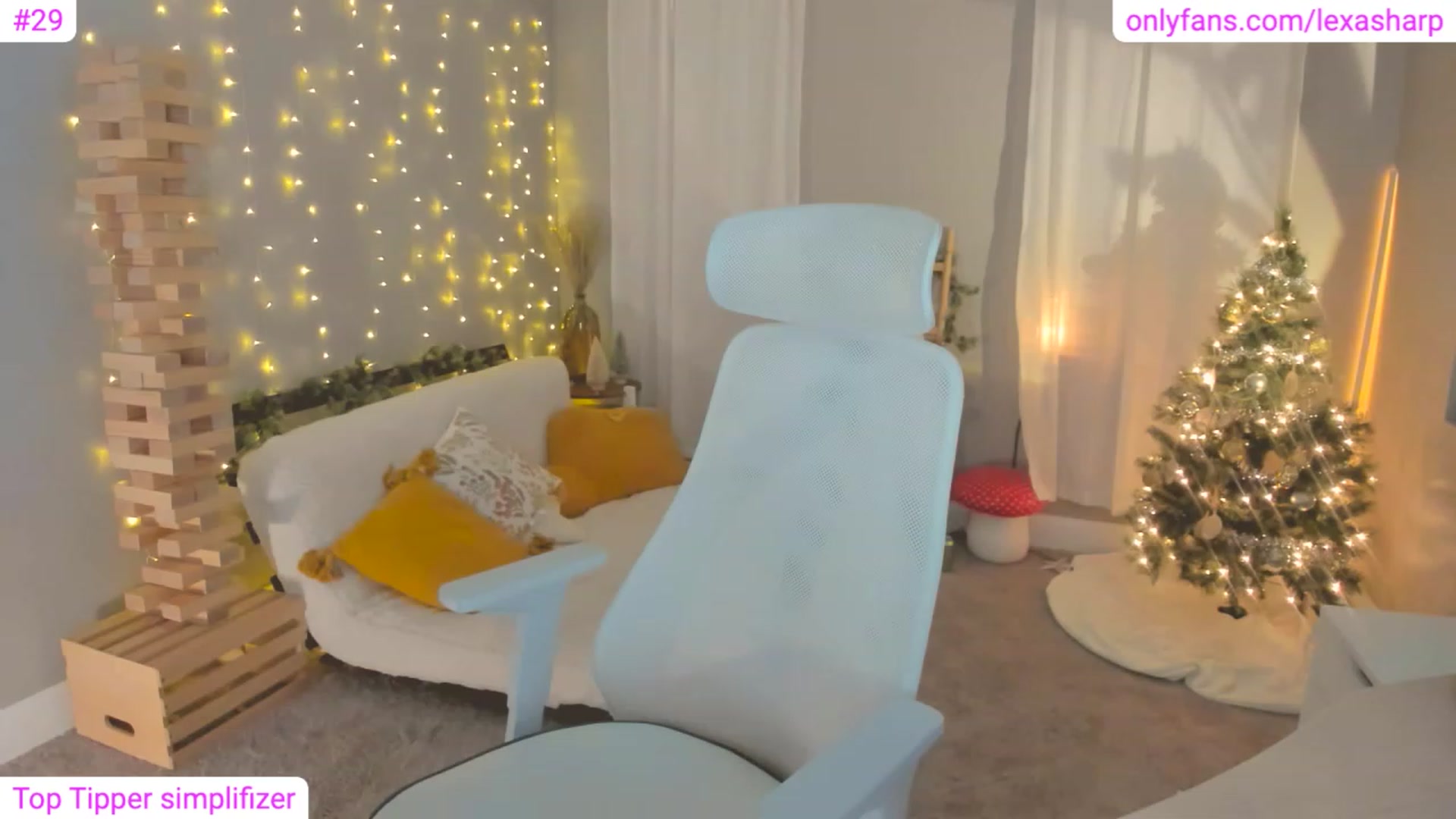 Gallery image thumbnail from alexasharp's myfreecams stream on, 01/02/2023, 08:39 image 7 of 20
