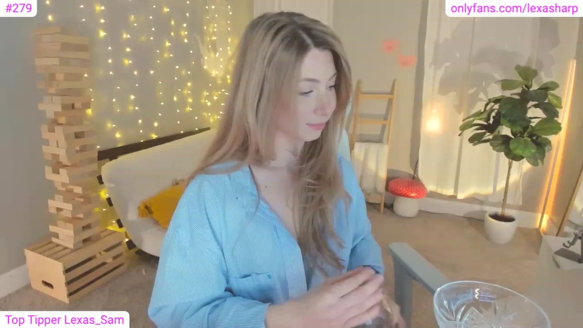 Gallery image thumbnail from alexasharp's myfreecams stream on, 02/03/2023, 03:35 image 17 of 20