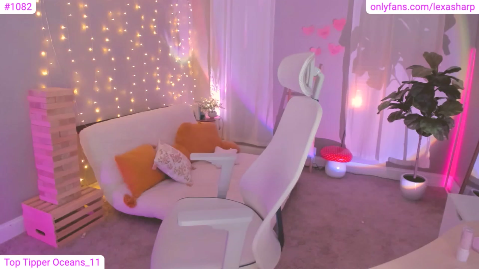 Gallery image thumbnail from alexasharp's myfreecams stream on, 02/08/2023, 03:37 image 2 of 20