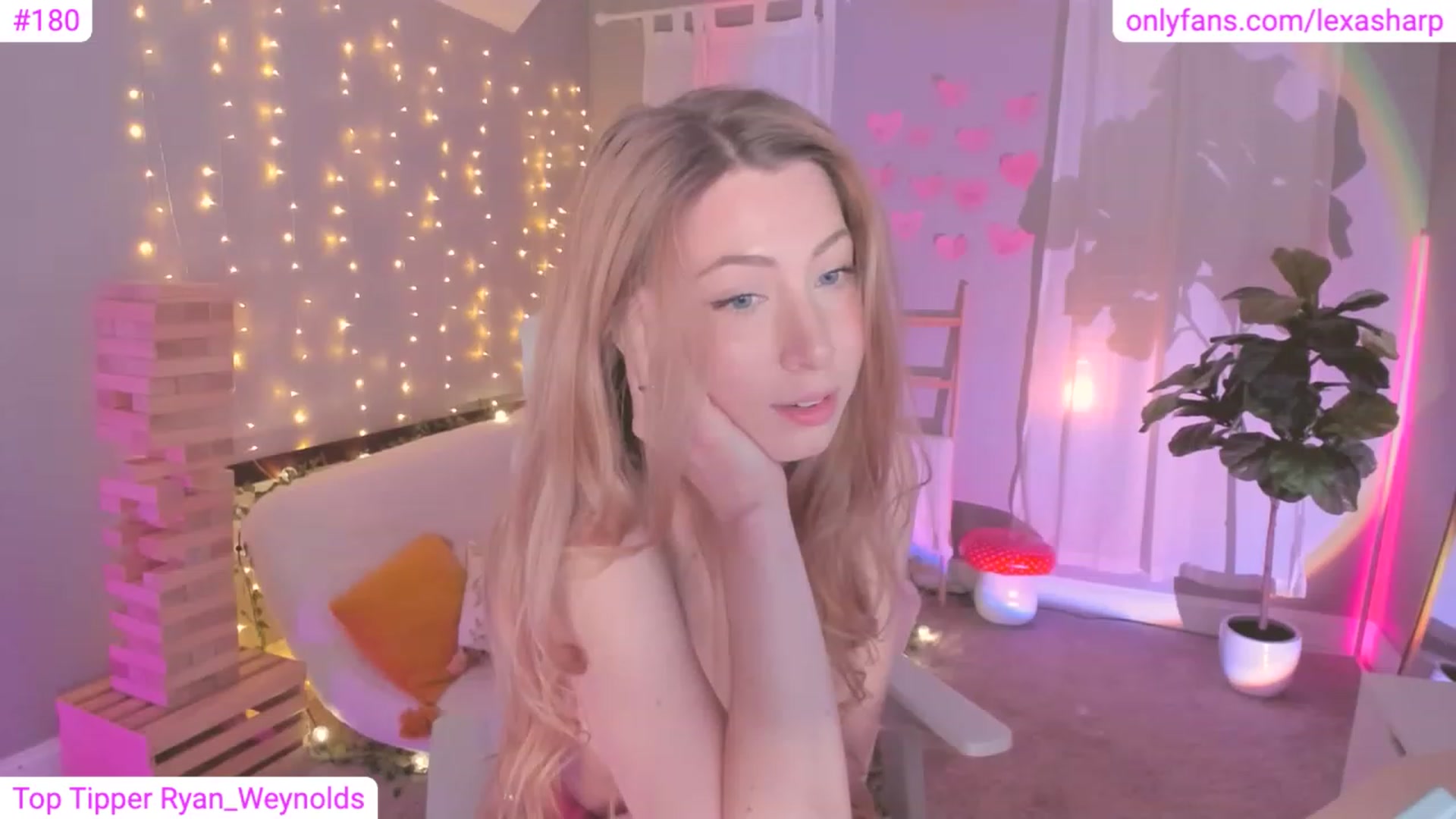 Gallery image thumbnail from alexasharp's myfreecams stream on, 02/11/2023, 05:33 image 8 of 20