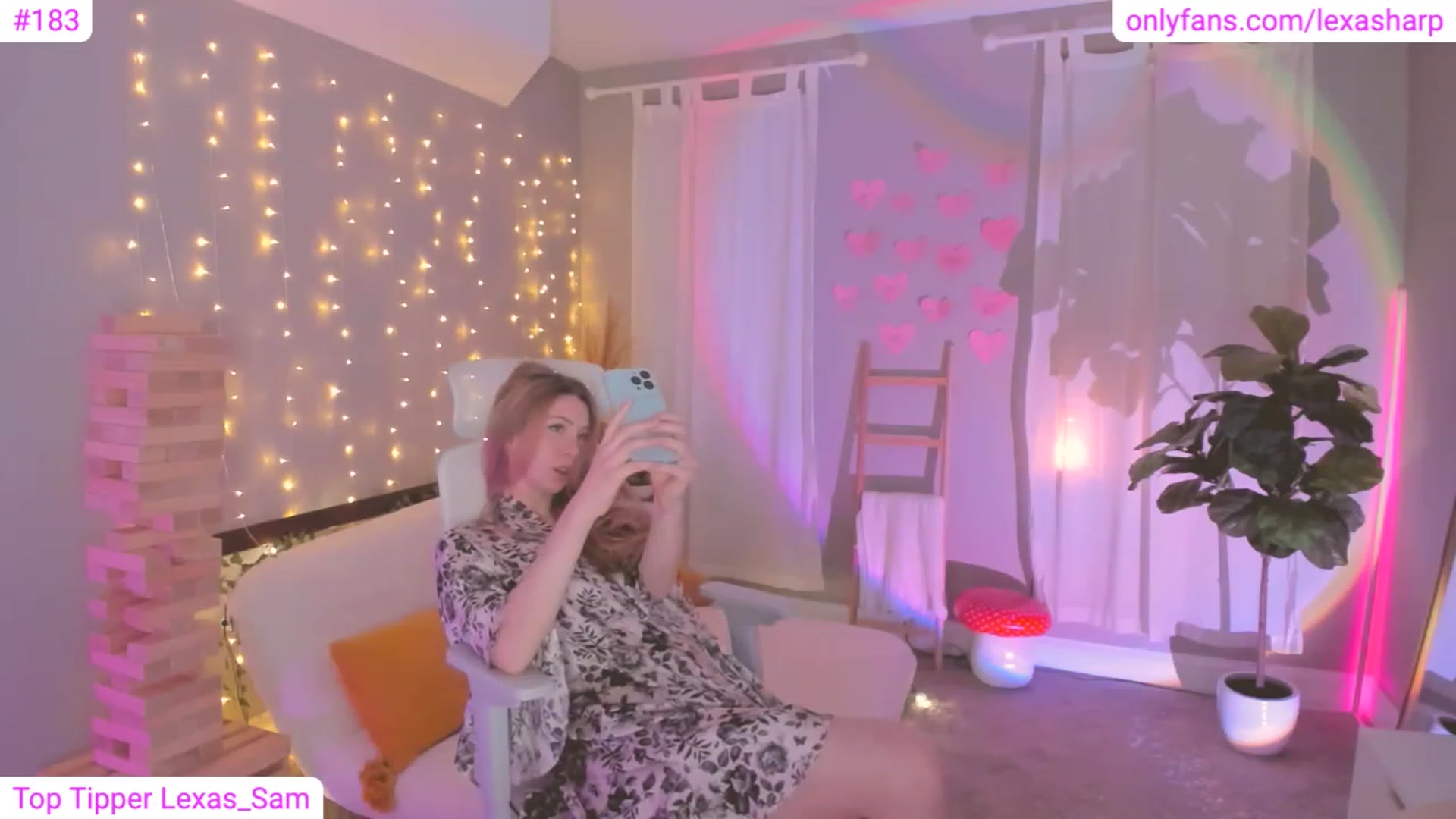 Gallery image thumbnail from alexasharp's myfreecams stream on, 02/14/2023, 01:39 image 17 of 20