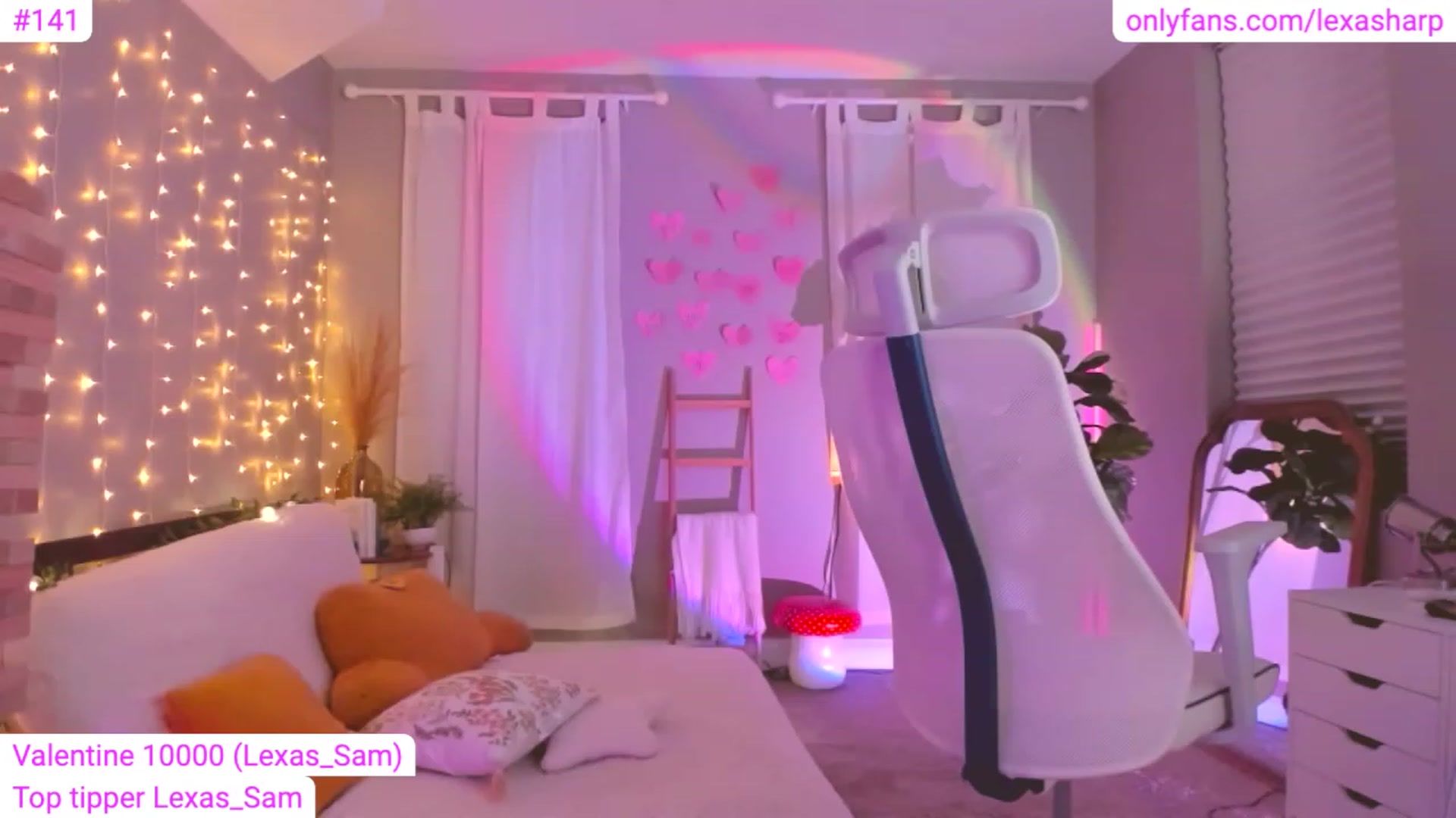 Gallery image thumbnail from alexasharp's myfreecams stream on, 02/15/2023, 03:56 image 2 of 20