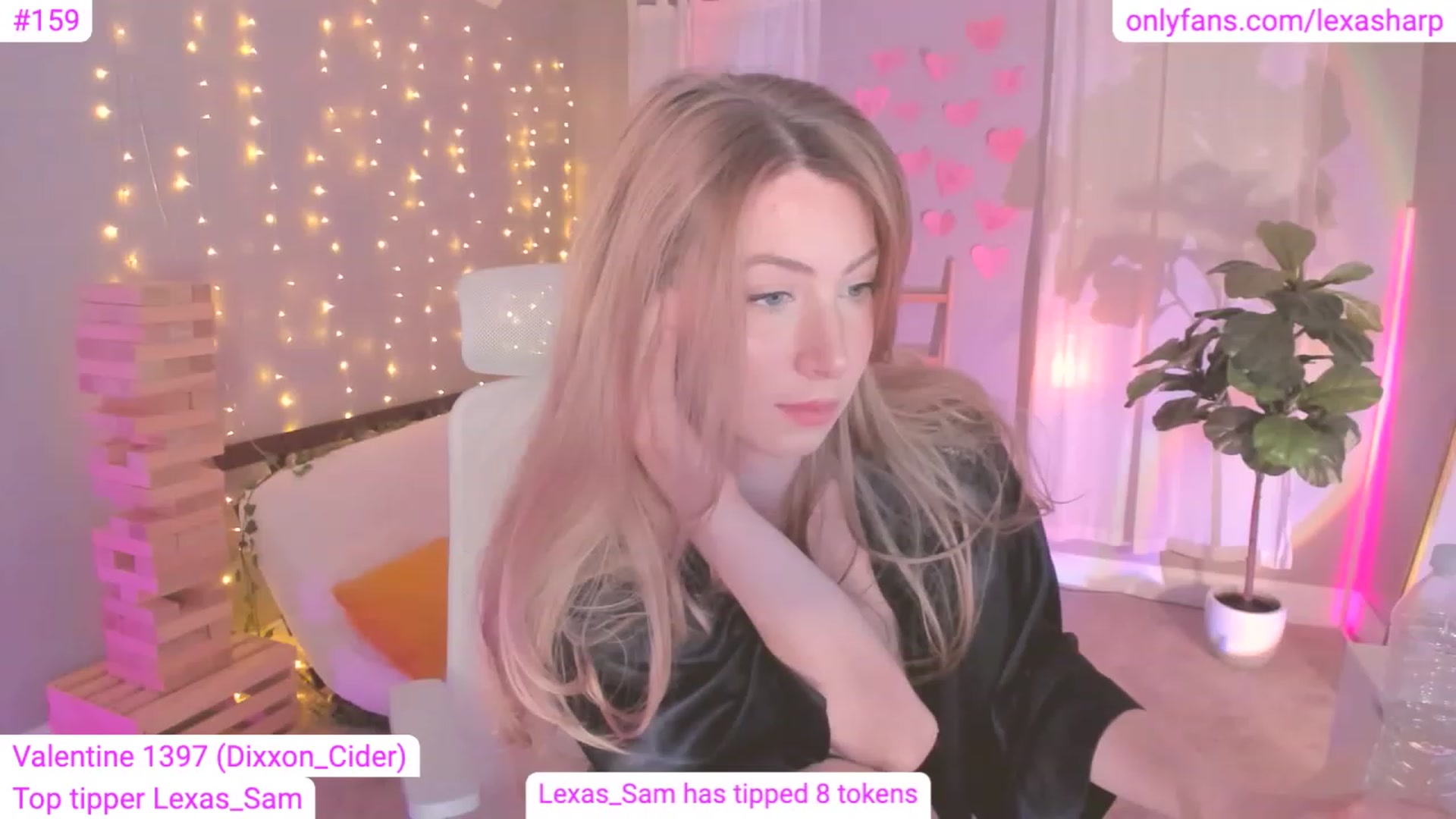Gallery image thumbnail from alexasharp's myfreecams stream on, 03/02/2023, 24:02 image 19 of 20
