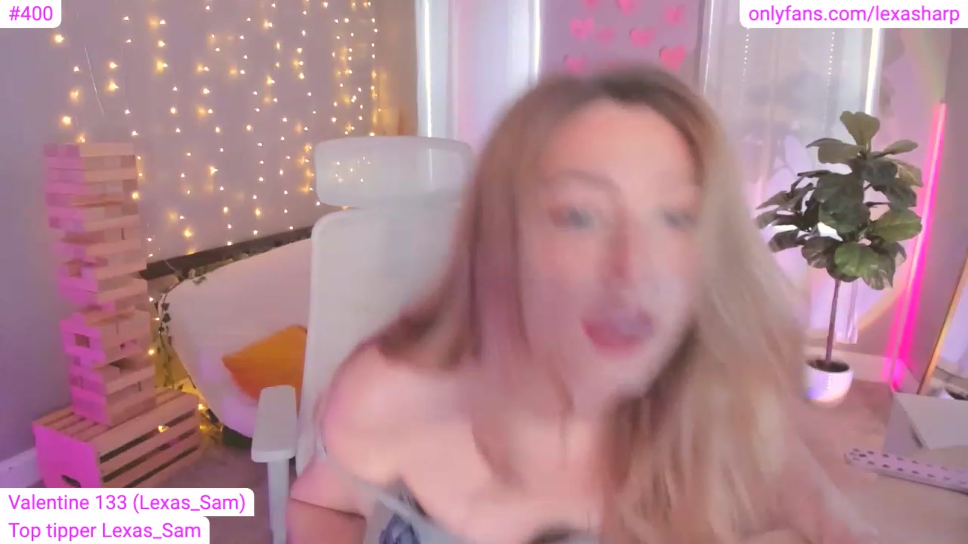 Gallery image thumbnail from alexasharp's myfreecams stream on, 03/02/2023, 22:59 image 4 of 20
