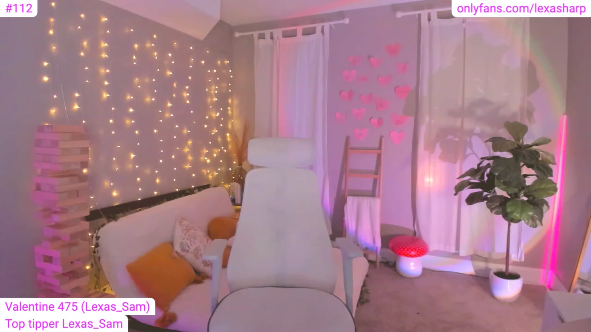 Gallery image thumbnail from alexasharp's myfreecams stream on, 03/04/2023, 04:37 image 9 of 20