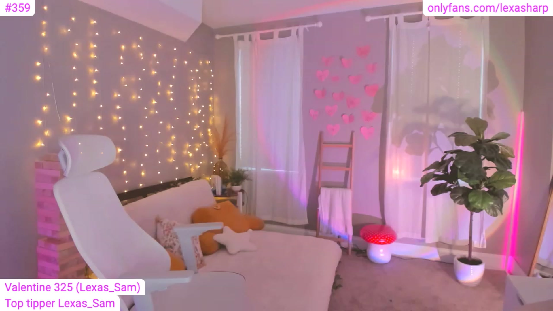 Gallery image thumbnail from alexasharp's myfreecams stream on, 03/14/2023, 23:27 image 9 of 20