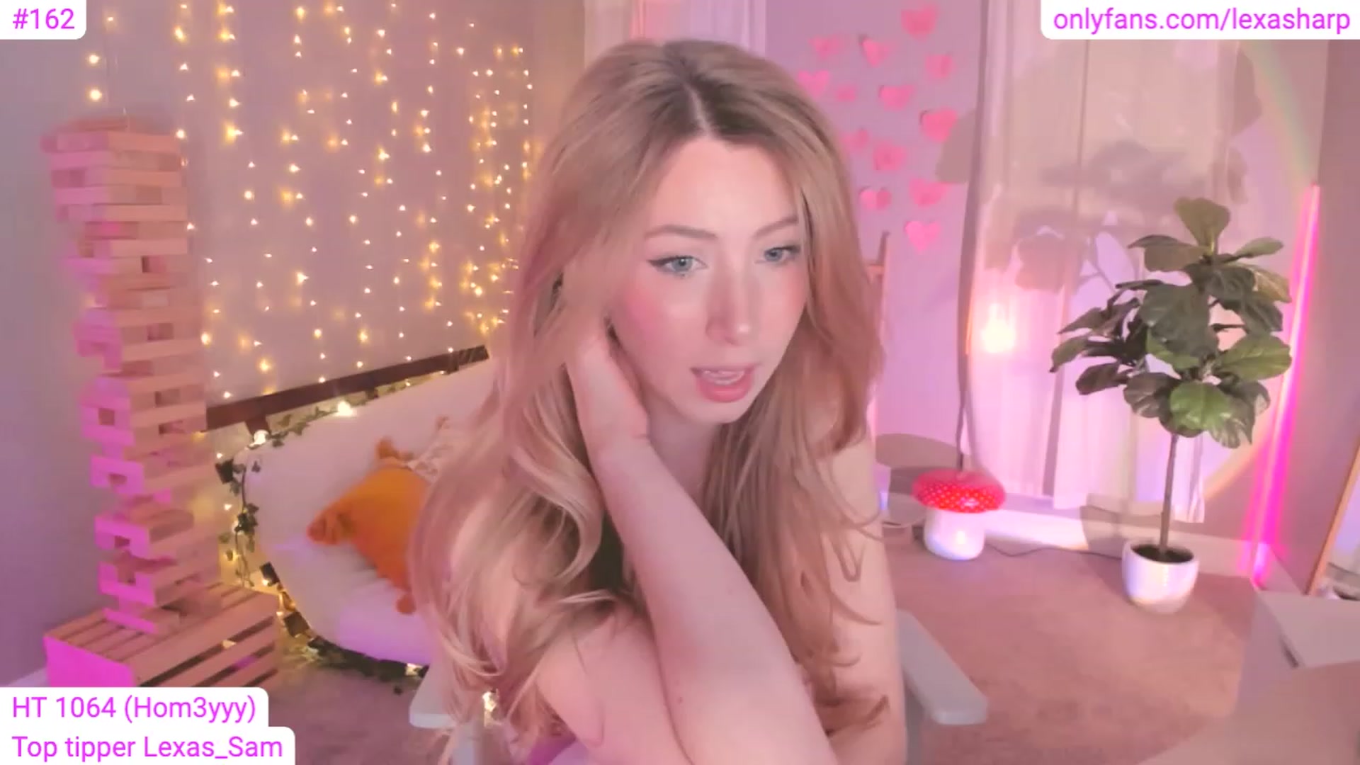 Gallery image thumbnail from alexasharp's myfreecams stream on, 03/25/2023, 03:06 image 9 of 20