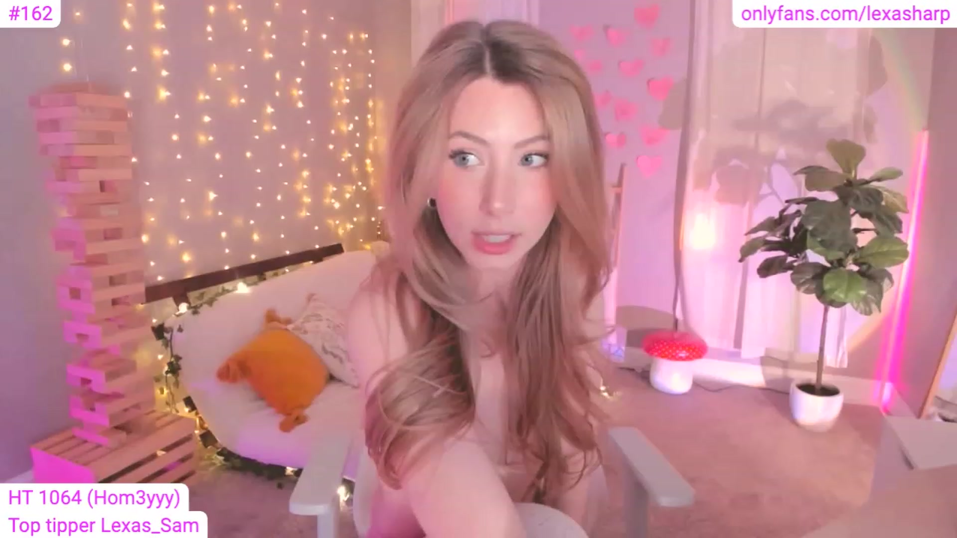 Gallery image thumbnail from alexasharp's myfreecams stream on, 03/25/2023, 03:06 image 11 of 20