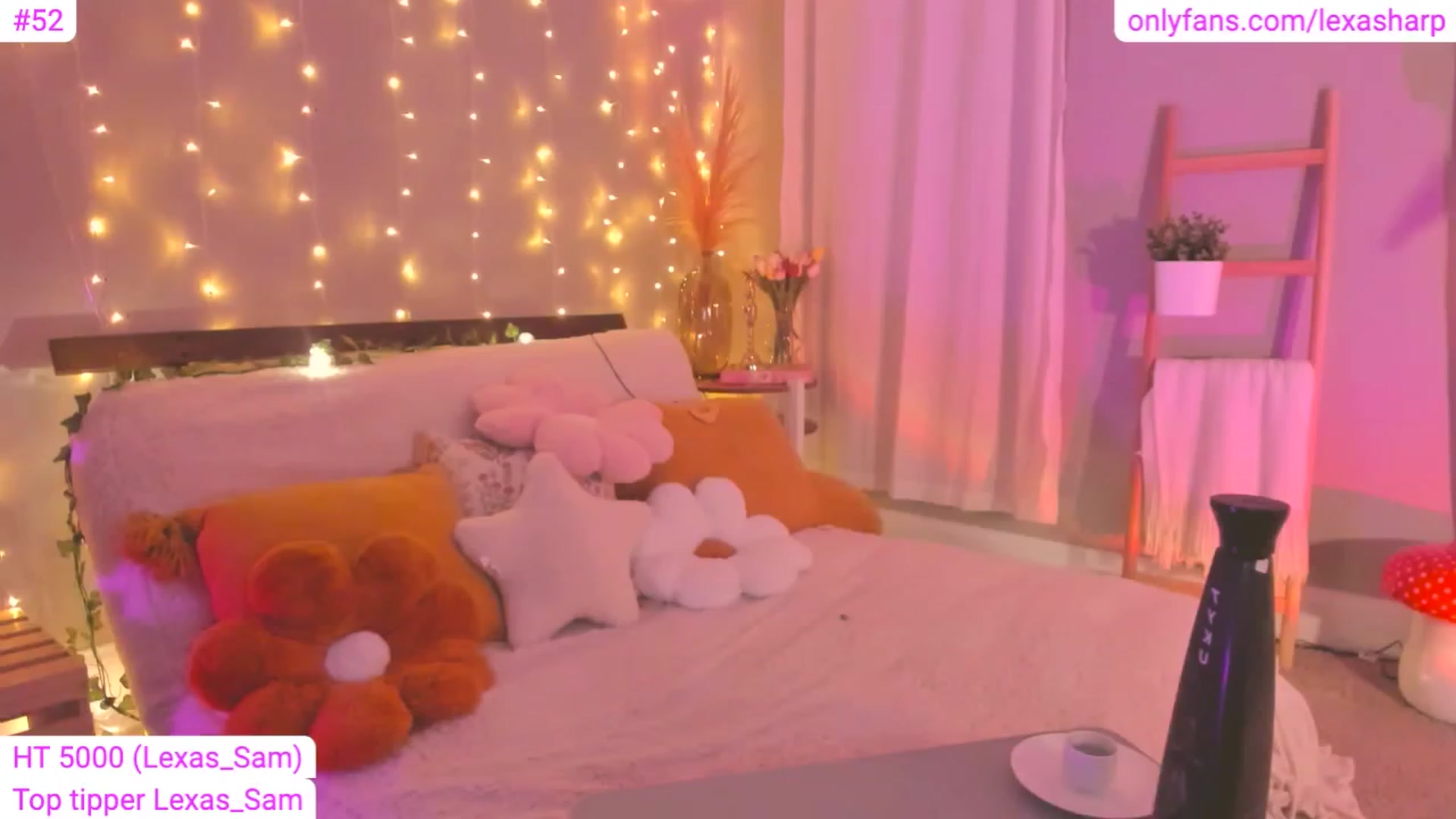 Gallery image thumbnail from alexasharp's myfreecams stream on, 04/03/2023, 02:23 image 16 of 20