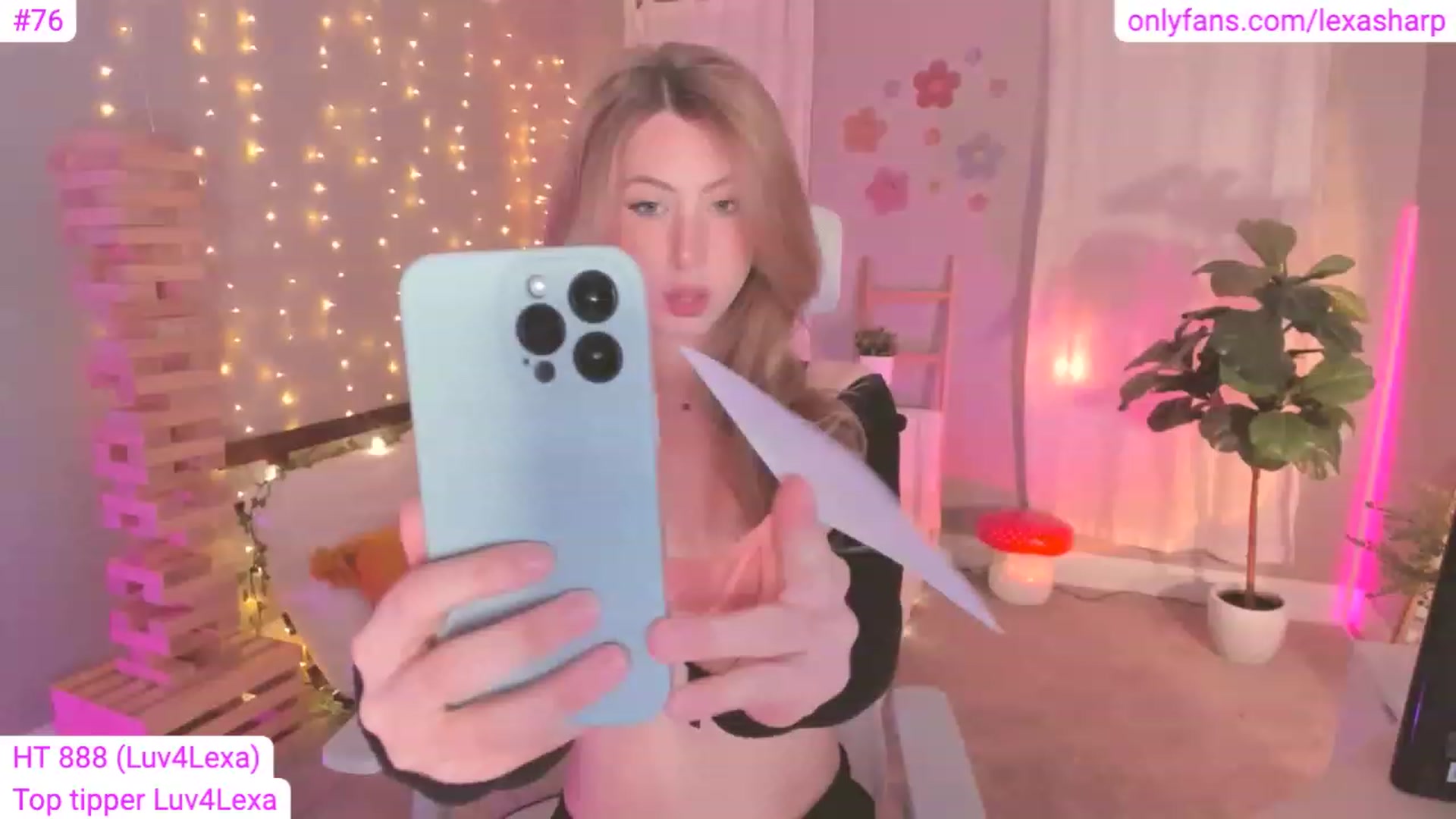 Gallery image thumbnail from alexasharp's myfreecams stream on, 04/03/2023, 02:23 image 1 of 20