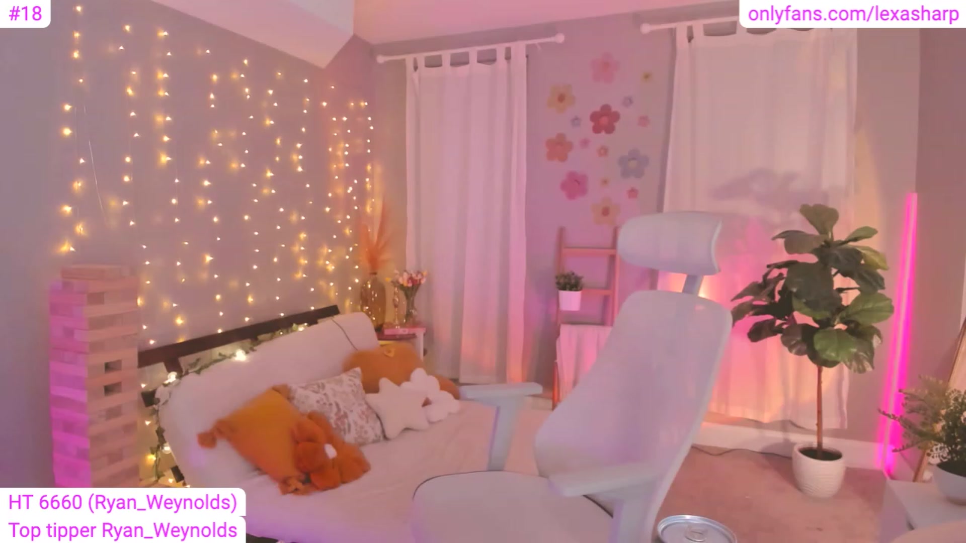 Gallery image thumbnail from alexasharp's myfreecams stream on, 04/07/2023, 06:58 image 7 of 20