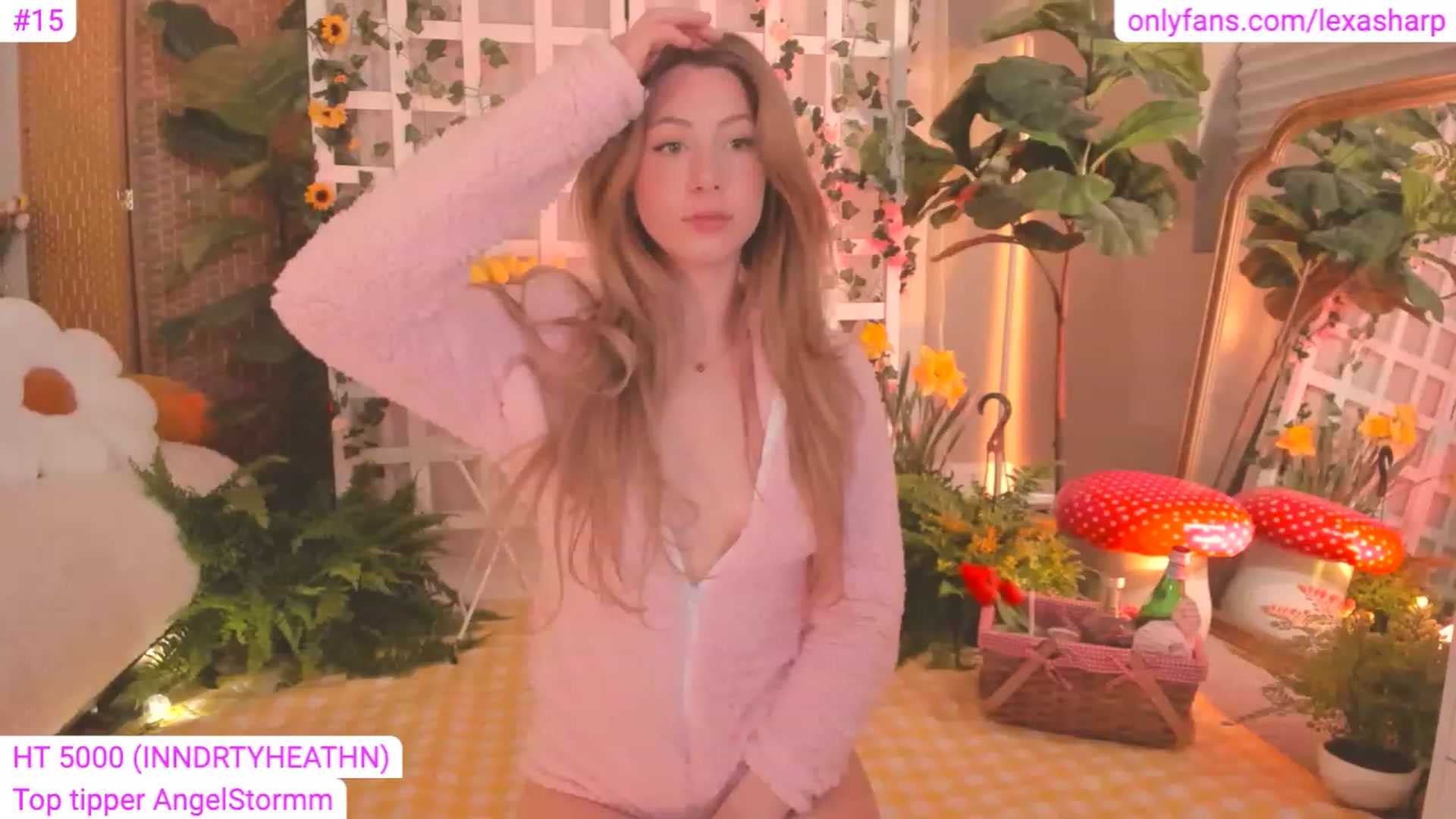 Gallery image thumbnail from alexasharp's myfreecams stream on, 04/09/2023, 03:33 image 11 of 20