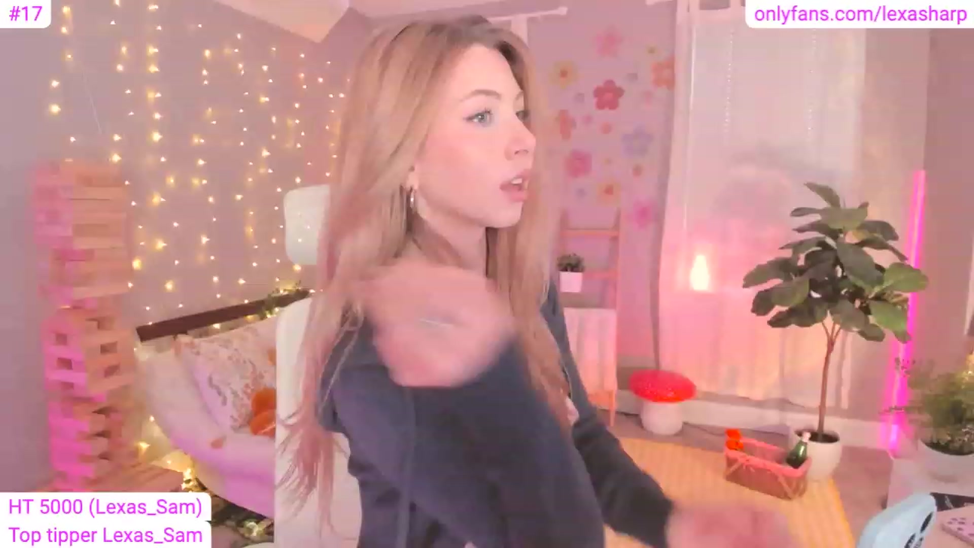 Gallery image thumbnail from alexasharp's myfreecams stream on, 04/12/2023, 23:37 image 7 of 20