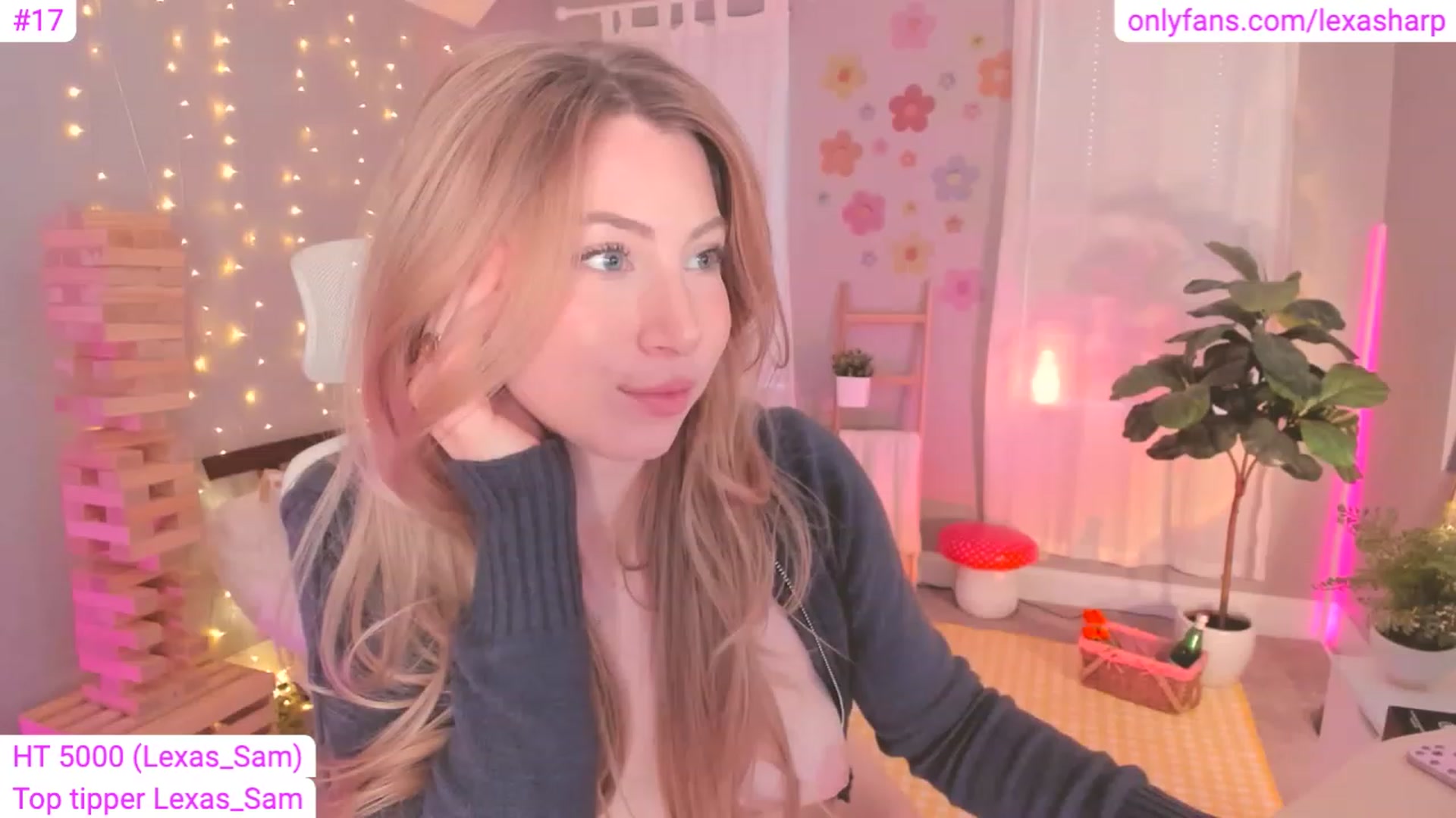Gallery image thumbnail from alexasharp's myfreecams stream on, 04/12/2023, 23:37 image 15 of 20