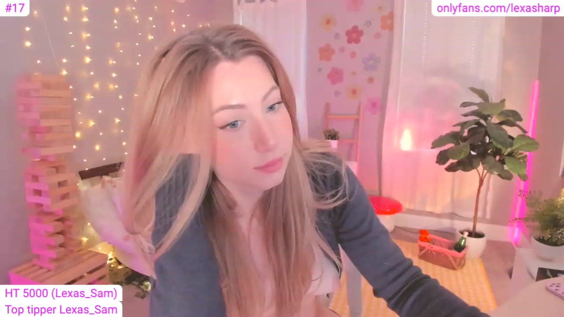 Gallery image thumbnail from alexasharp's myfreecams stream on, 04/12/2023, 23:37 image 5 of 20