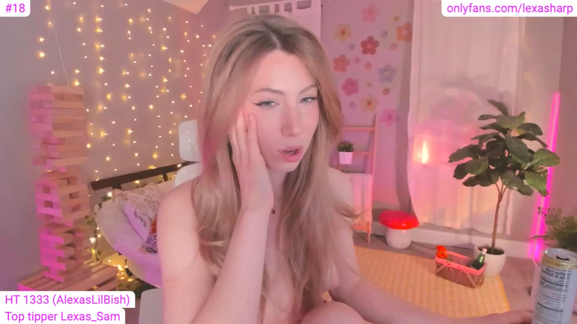 Gallery image thumbnail from alexasharp's myfreecams stream on, 04/14/2023, 03:29 image 11 of 20