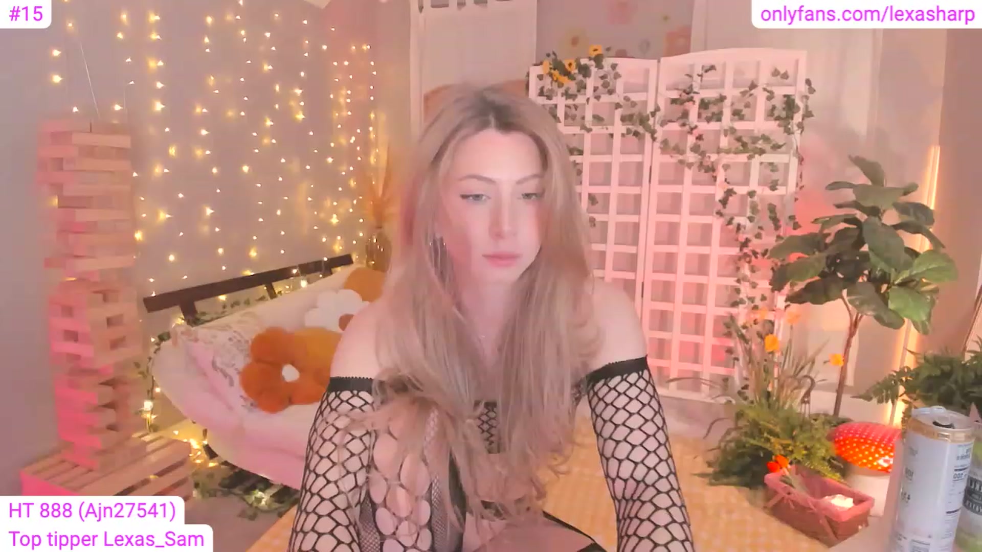 Gallery image thumbnail from alexasharp's myfreecams stream on, 04/16/2023, 06:03 image 13 of 20