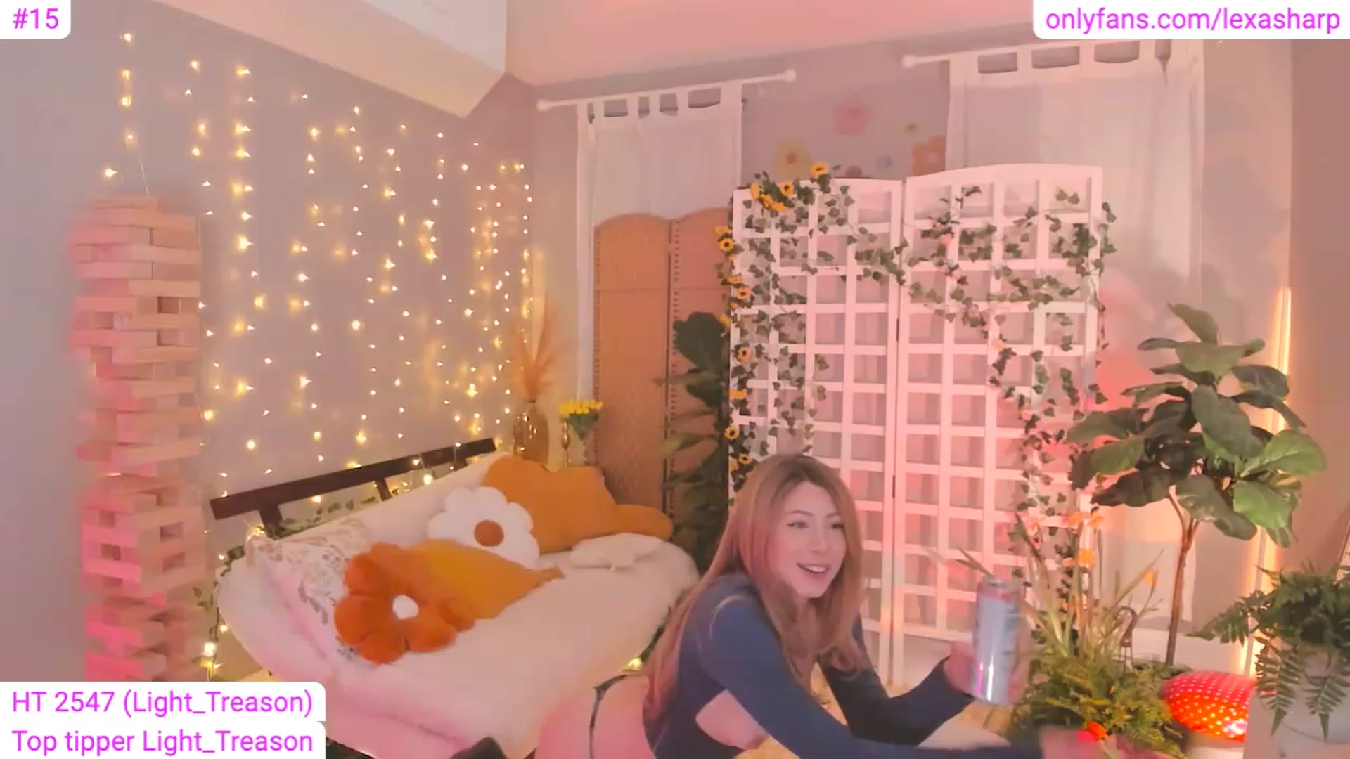 Gallery image thumbnail from alexasharp's myfreecams stream on, 04/18/2023, 02:54 image 14 of 20