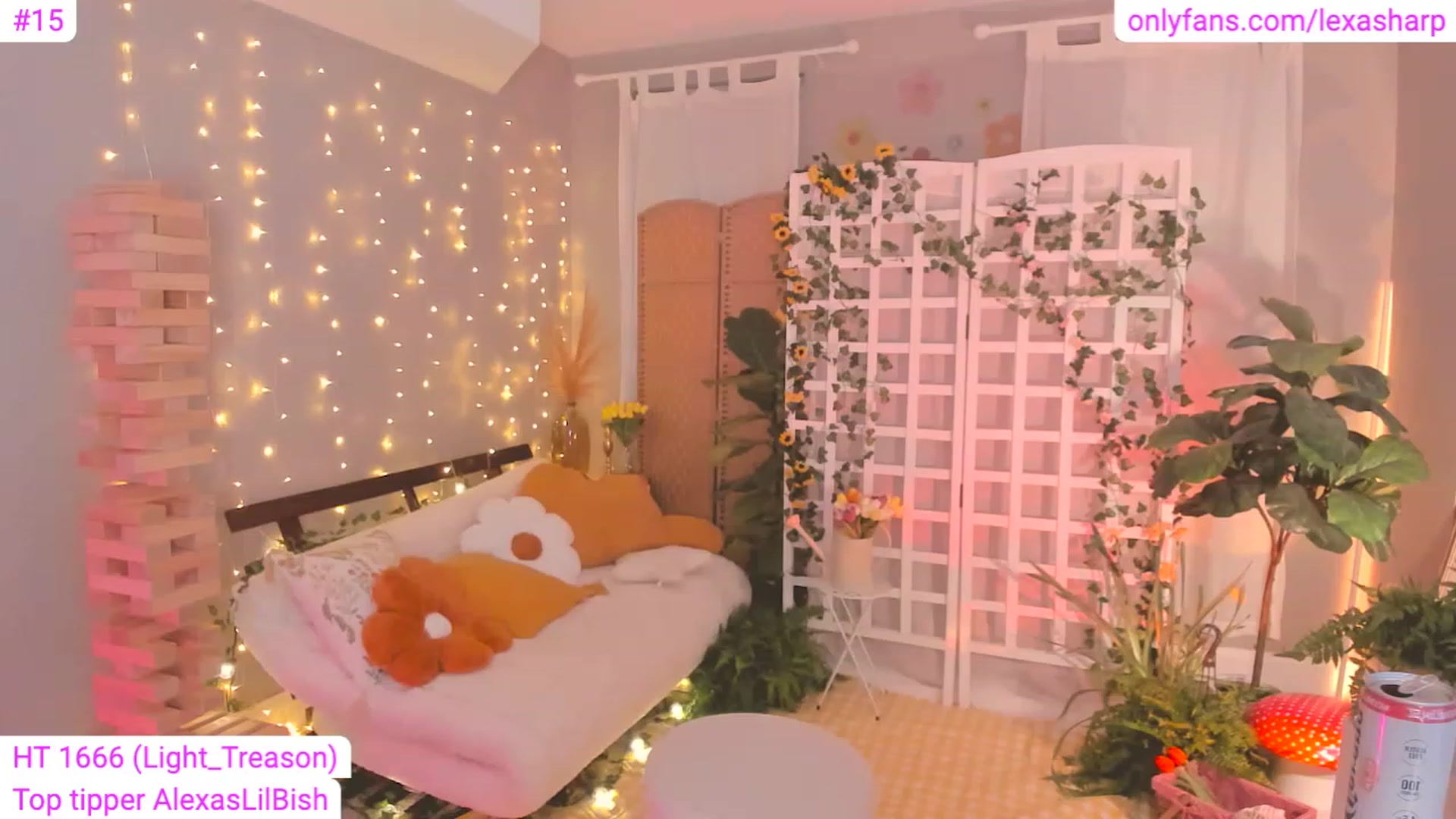Gallery image thumbnail from alexasharp's myfreecams stream on, 04/18/2023, 02:54 image 13 of 20