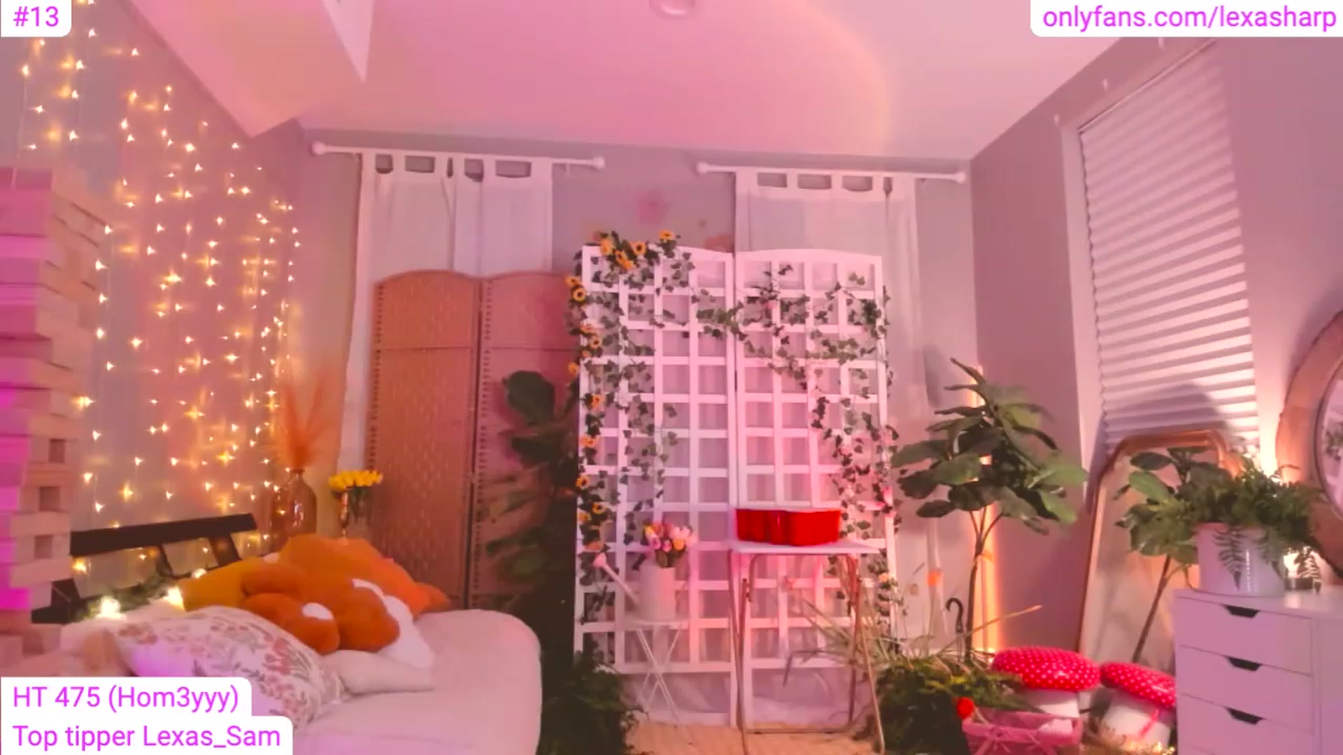 Gallery image thumbnail from alexasharp's myfreecams stream on, 04/29/2023, 03:47 image 7 of 20
