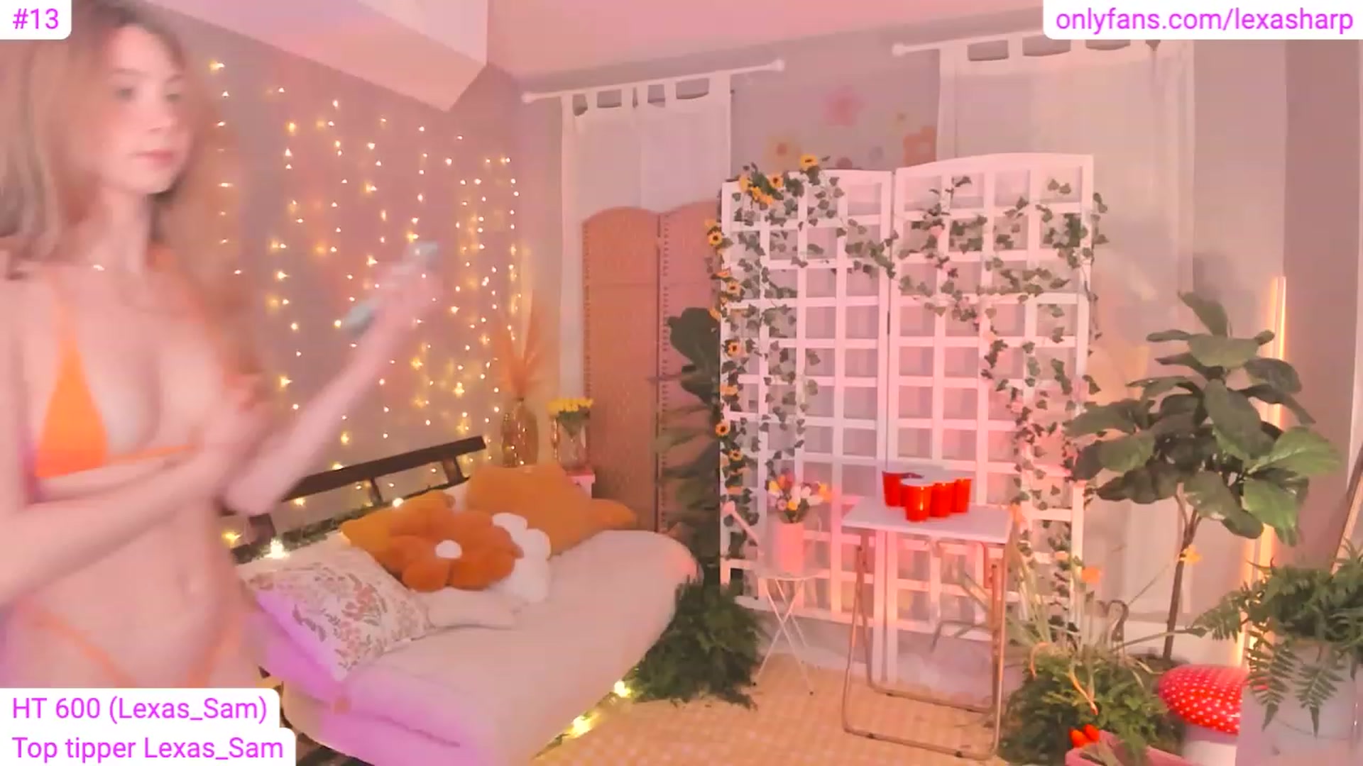 Gallery image thumbnail from alexasharp's myfreecams stream on, 04/29/2023, 03:47 image 13 of 20